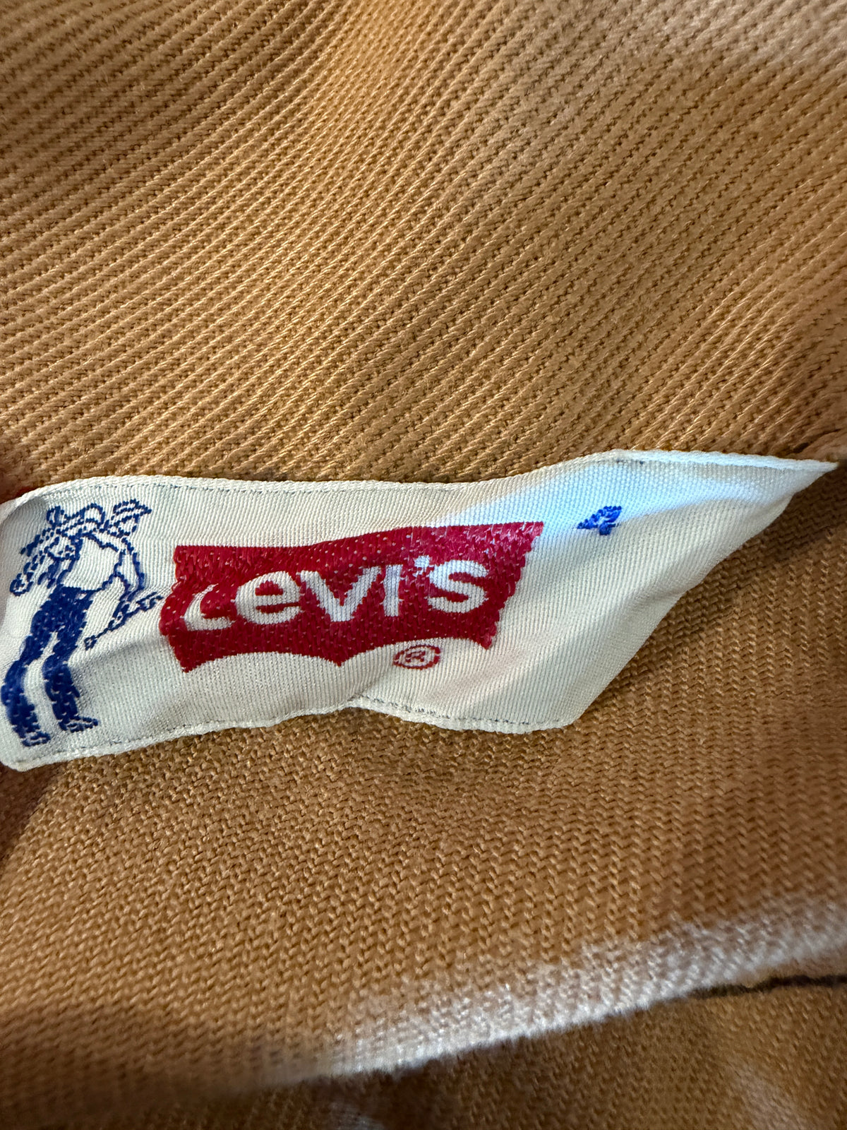 vintage 70s Levi's Caramel Chore Coat with Dark Brown Contrast Stitch / 4