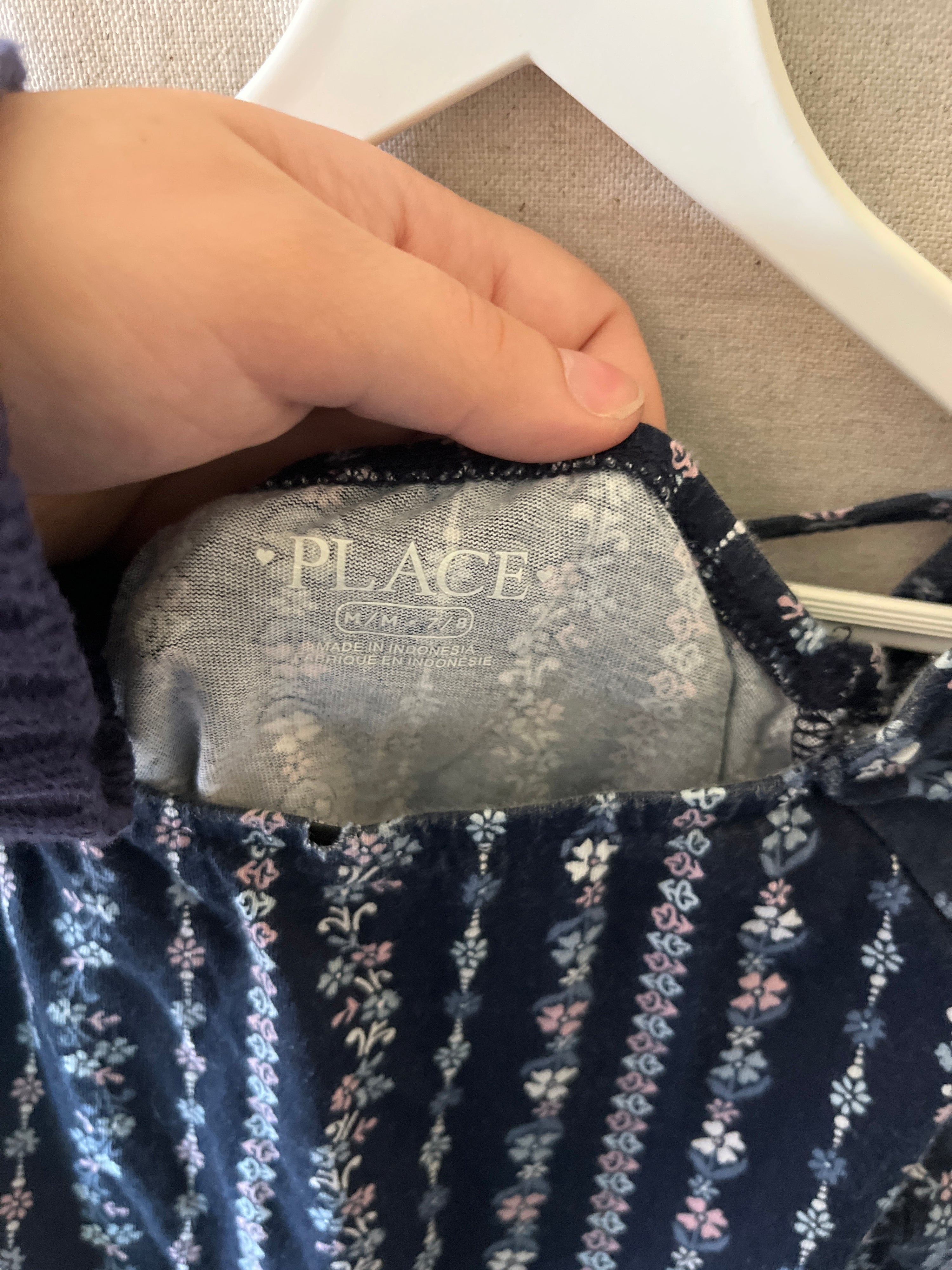 Children's Place Navy floral pattern Blouse / 6-7 Years
