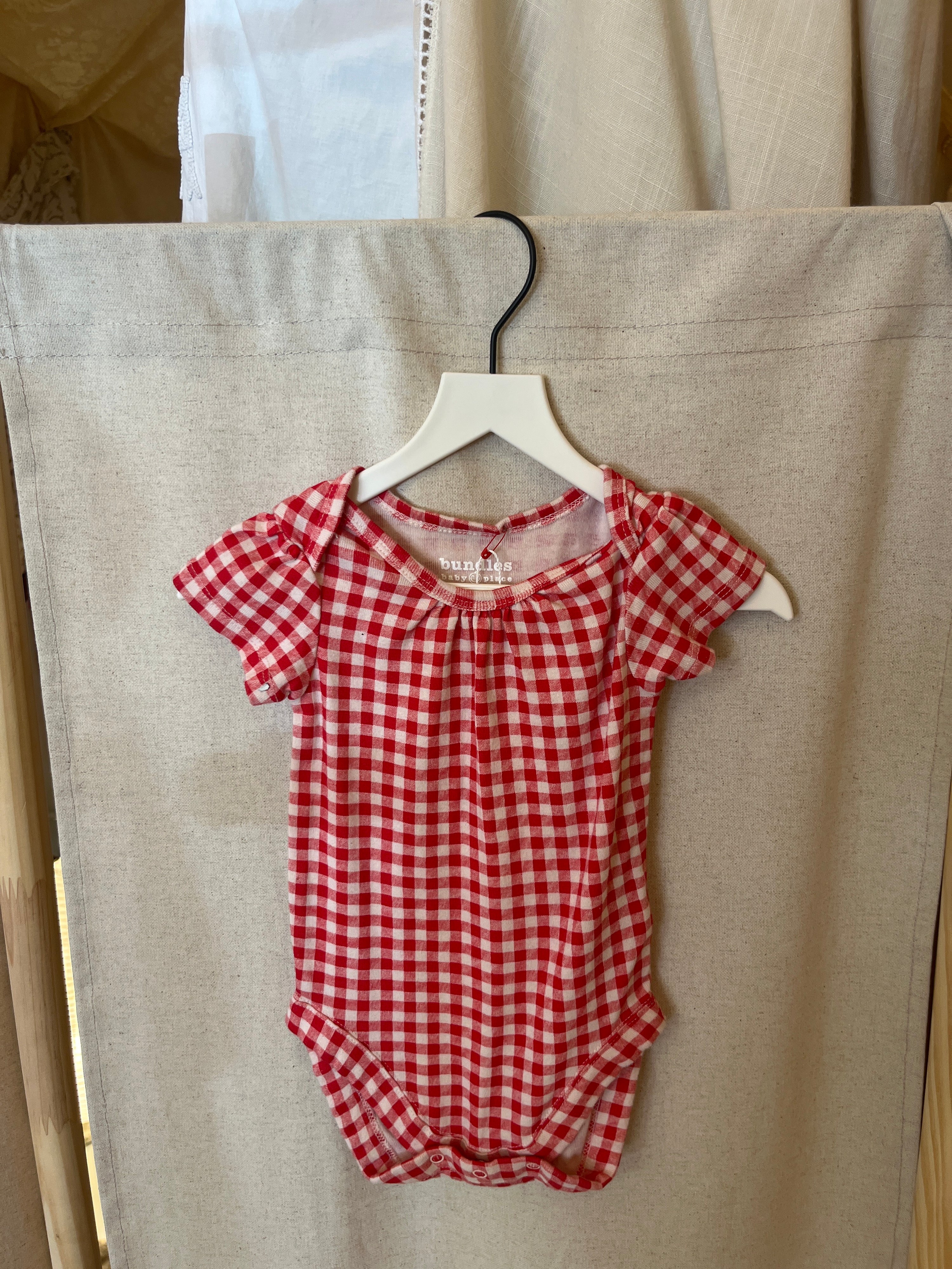 baby place red check onesie / 9 months