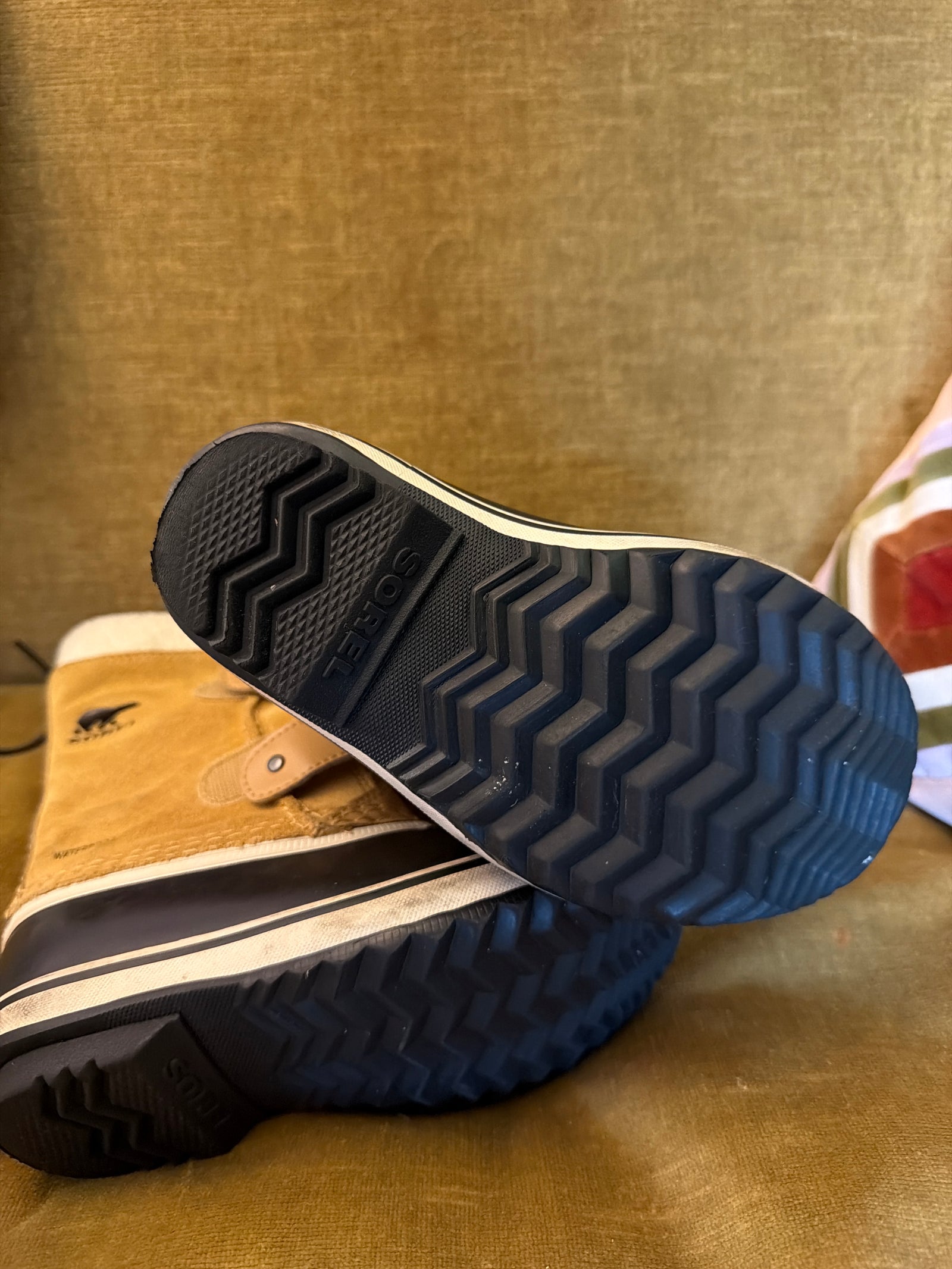 SOREL Caribou / 11