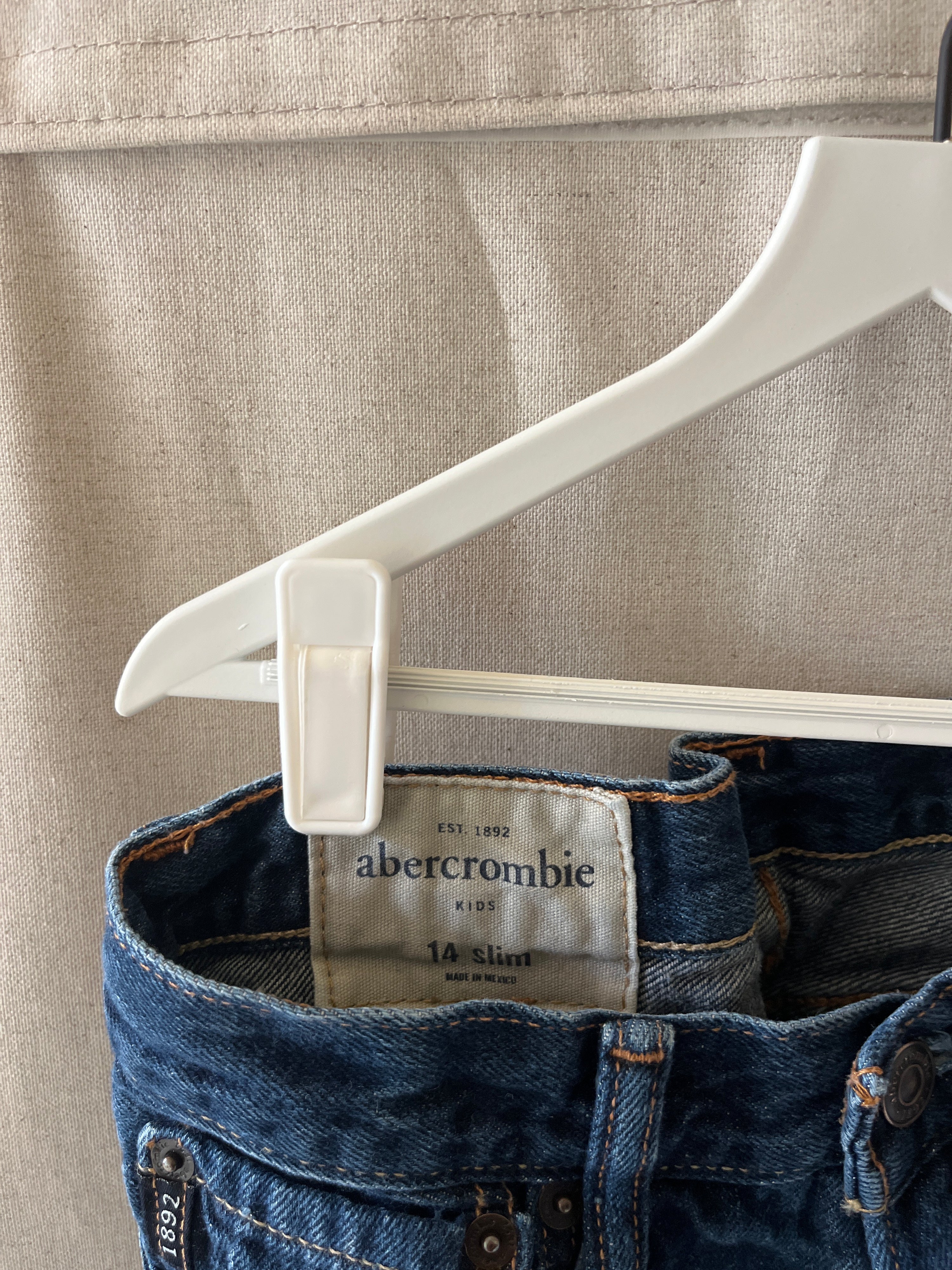 Abercrombie Kids Dark Blue Pants / 14 Slim