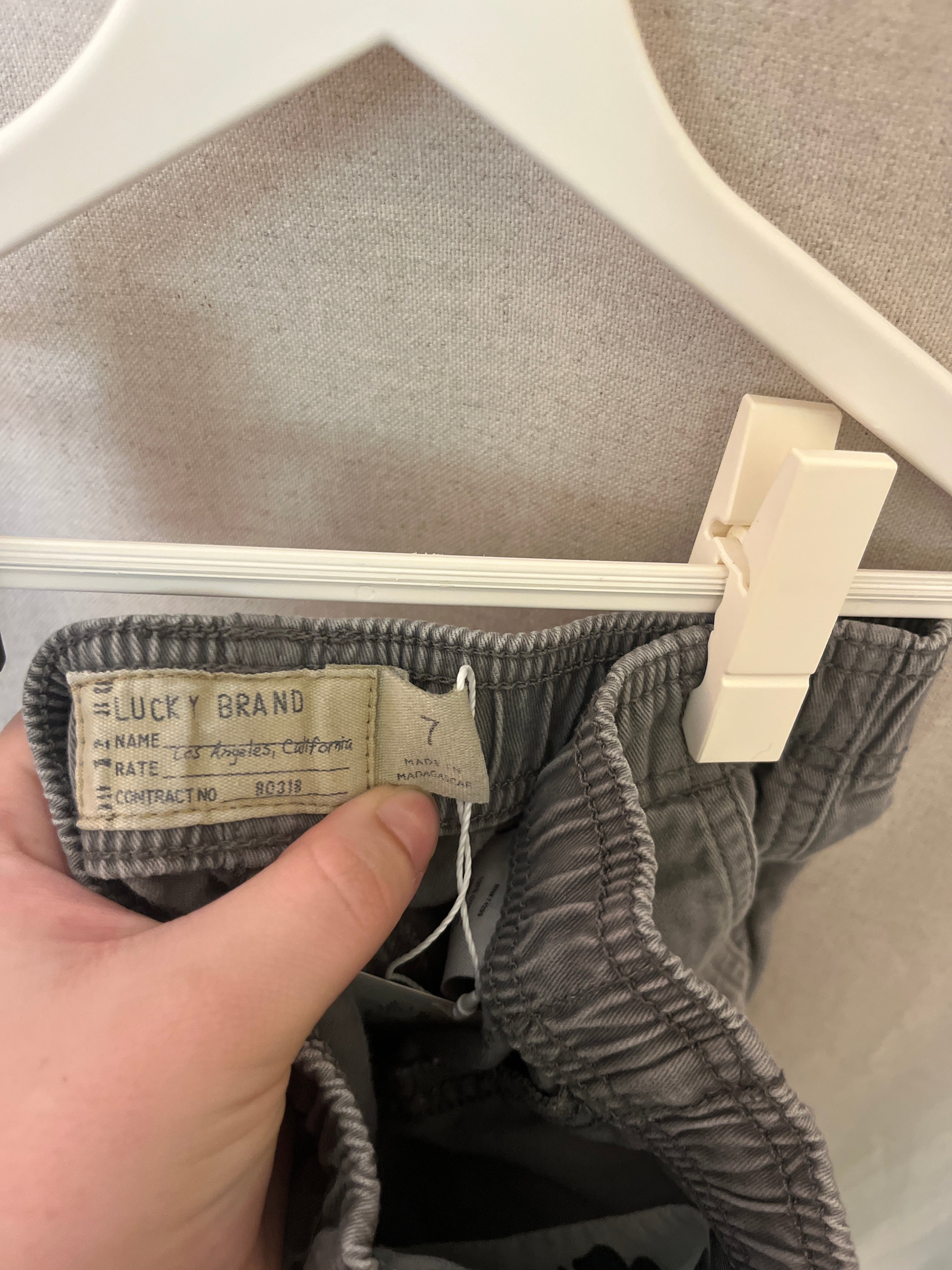 Lucky Brand Light Gray shorts / 7