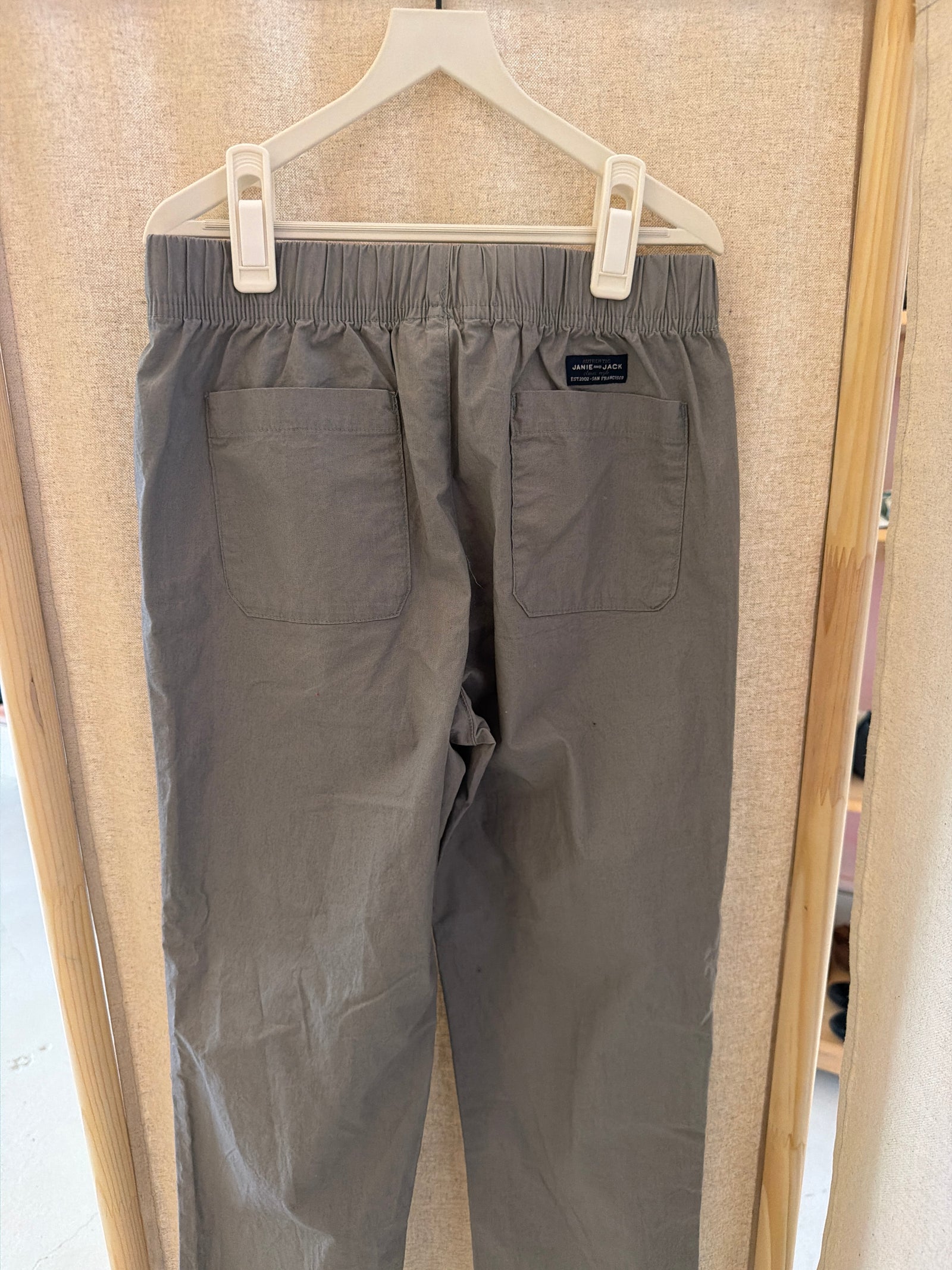 NWTs janie and jack Taupe Pants / 10