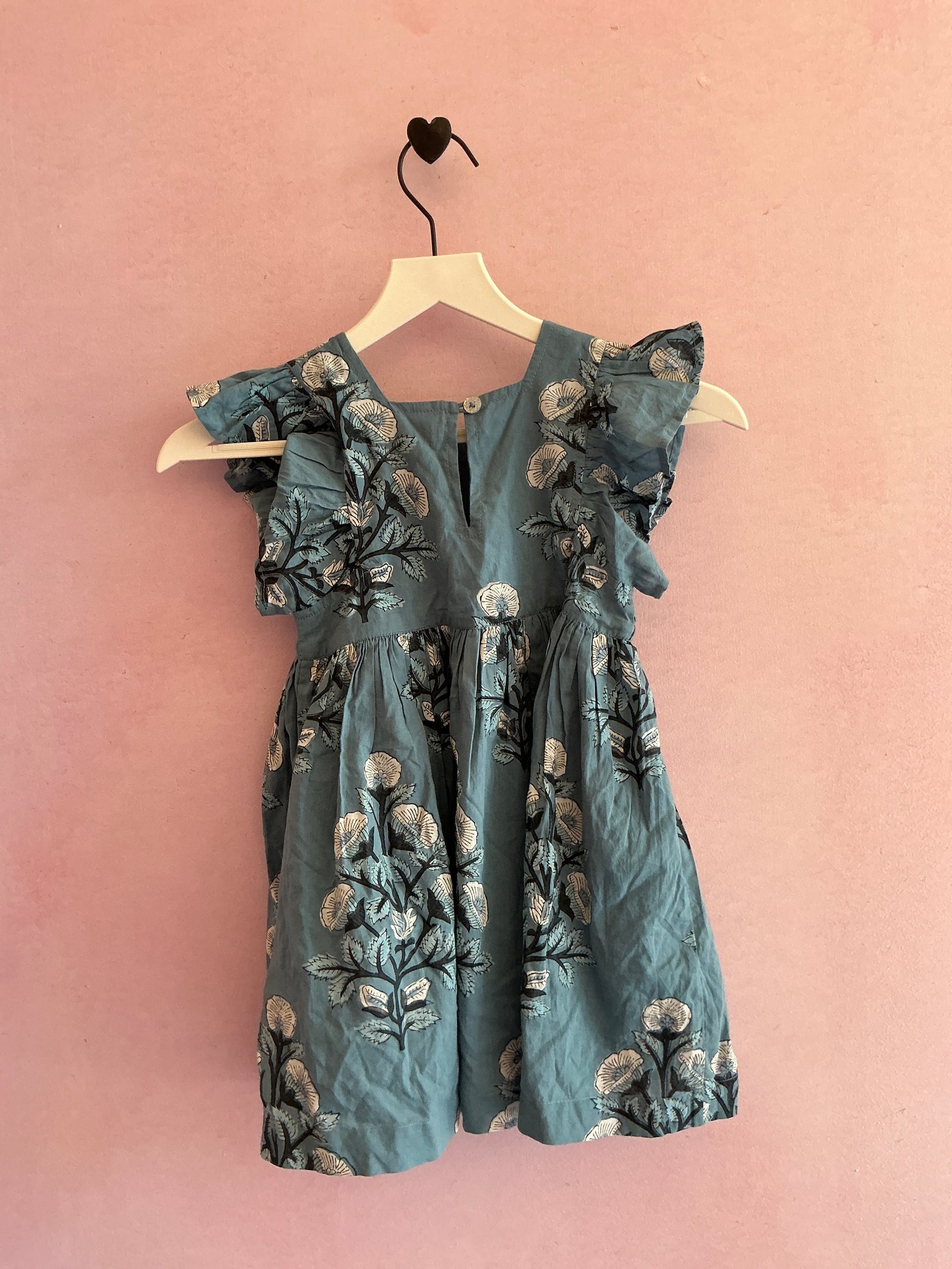 NWTs Pink Chicken elsie bouquet floral Dress / 2 Years