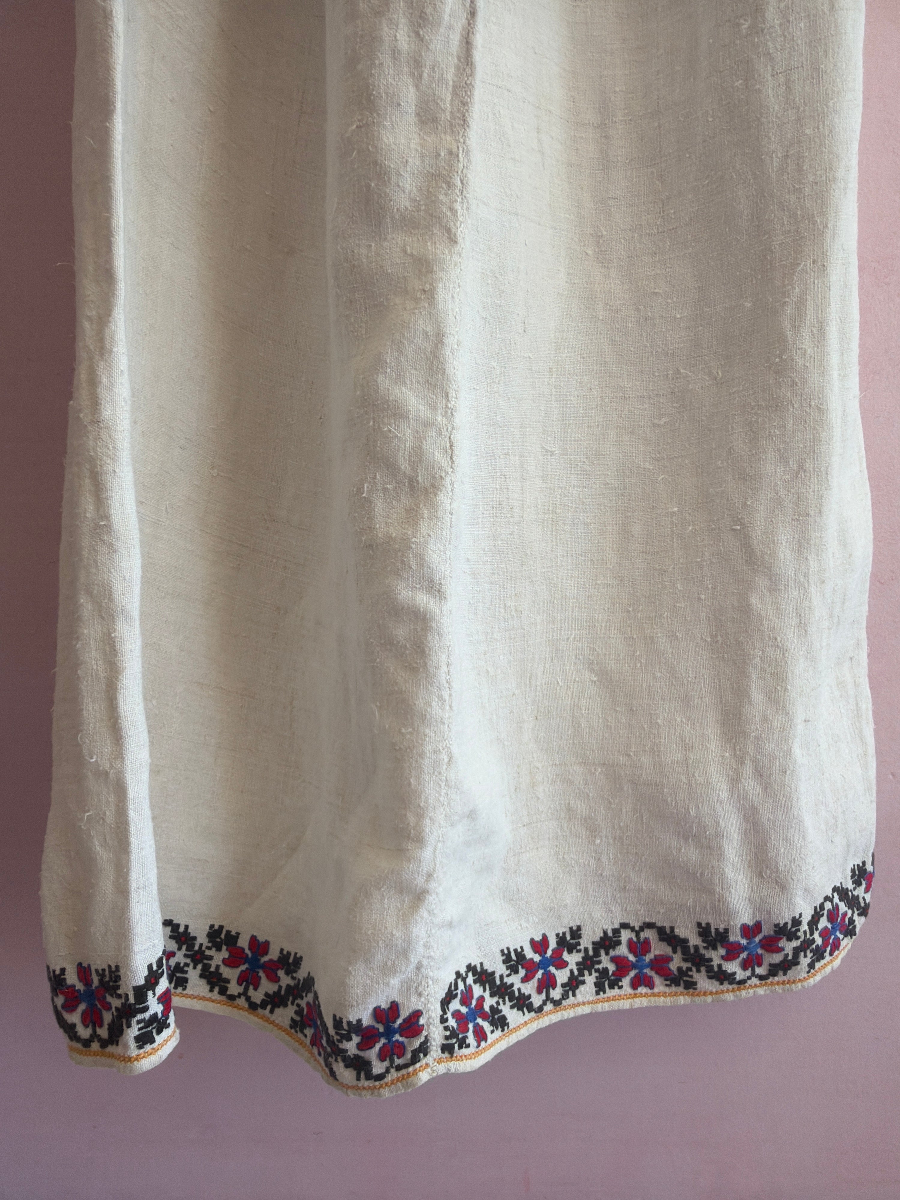 vintage Ukrainian Vyshyvanka Dress / Women's Small