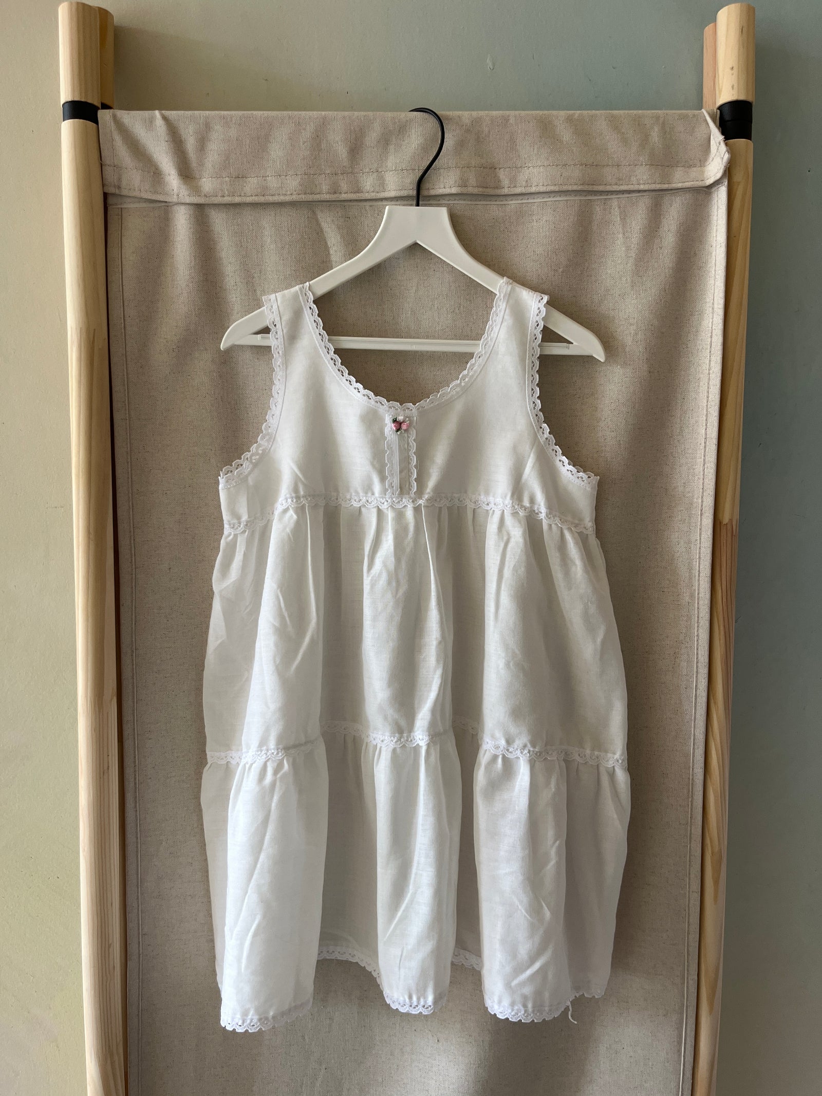 vintage White Nightgown / 4