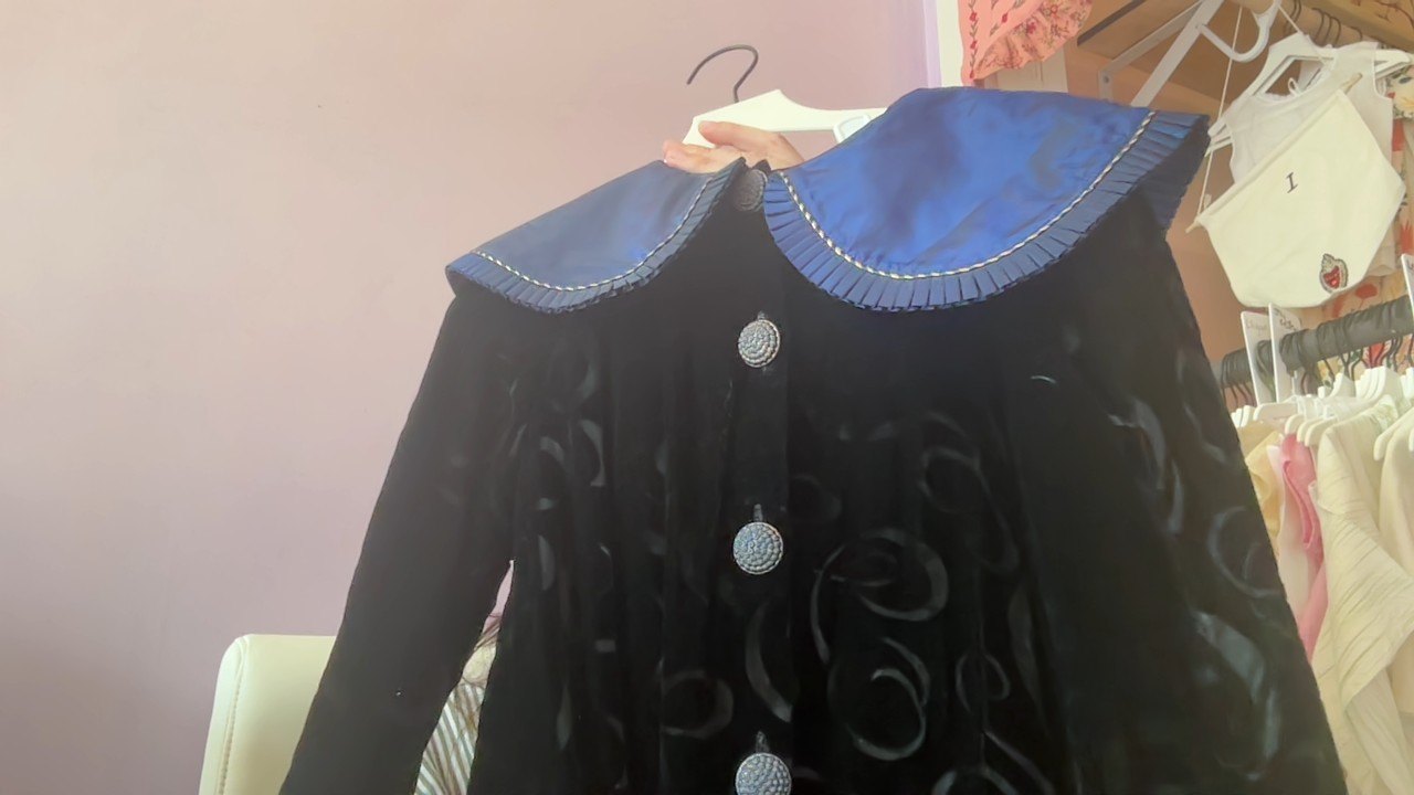 vintage magician costume / 8-10