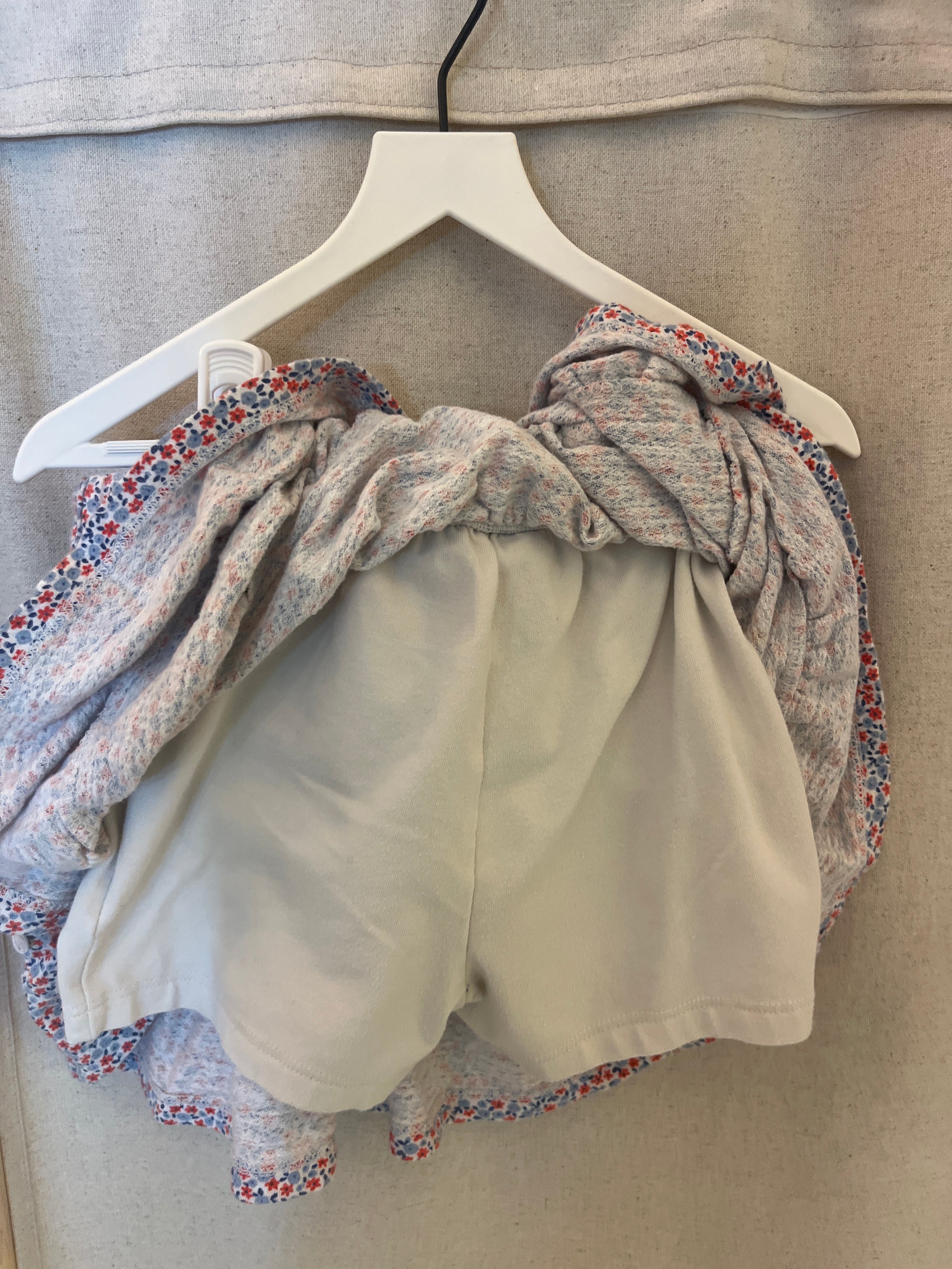 cat & jack Floral Skirt / 6-7 Years
