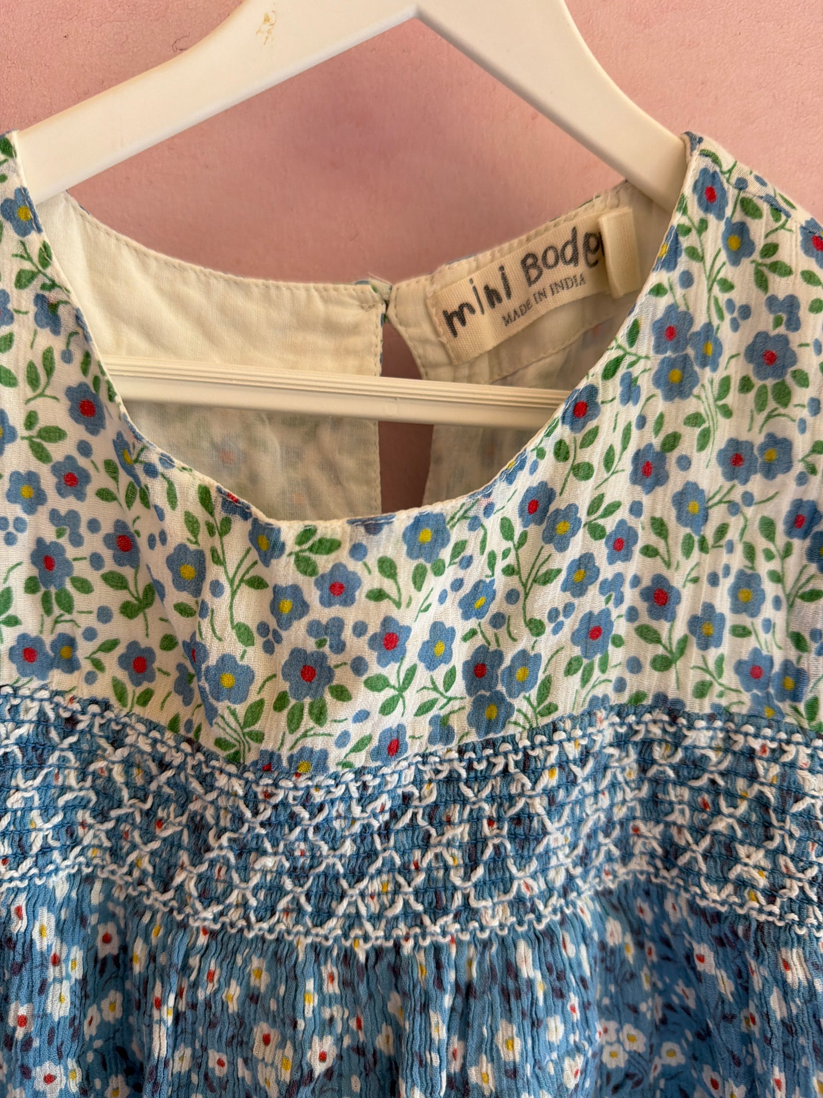 Mini Boden Blue and White Floral Sleeveless Dress / 5-6