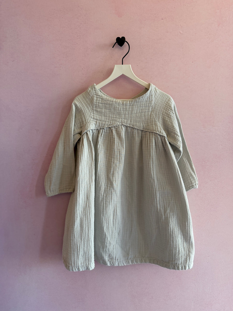 Bonton Gray Dress / 6
