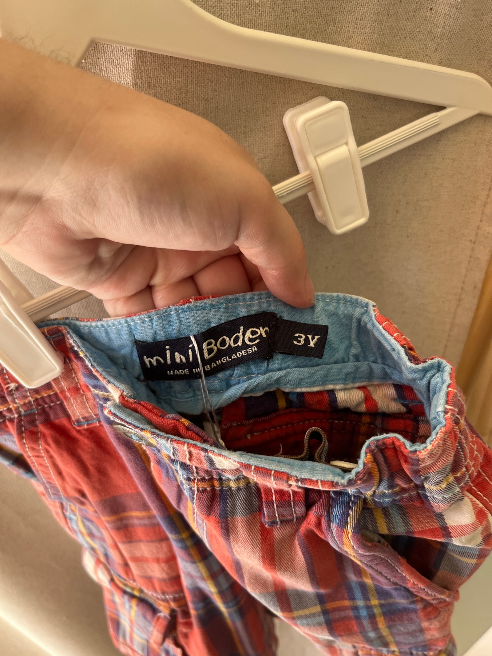 mini boden Red Plaid Shorts / 3