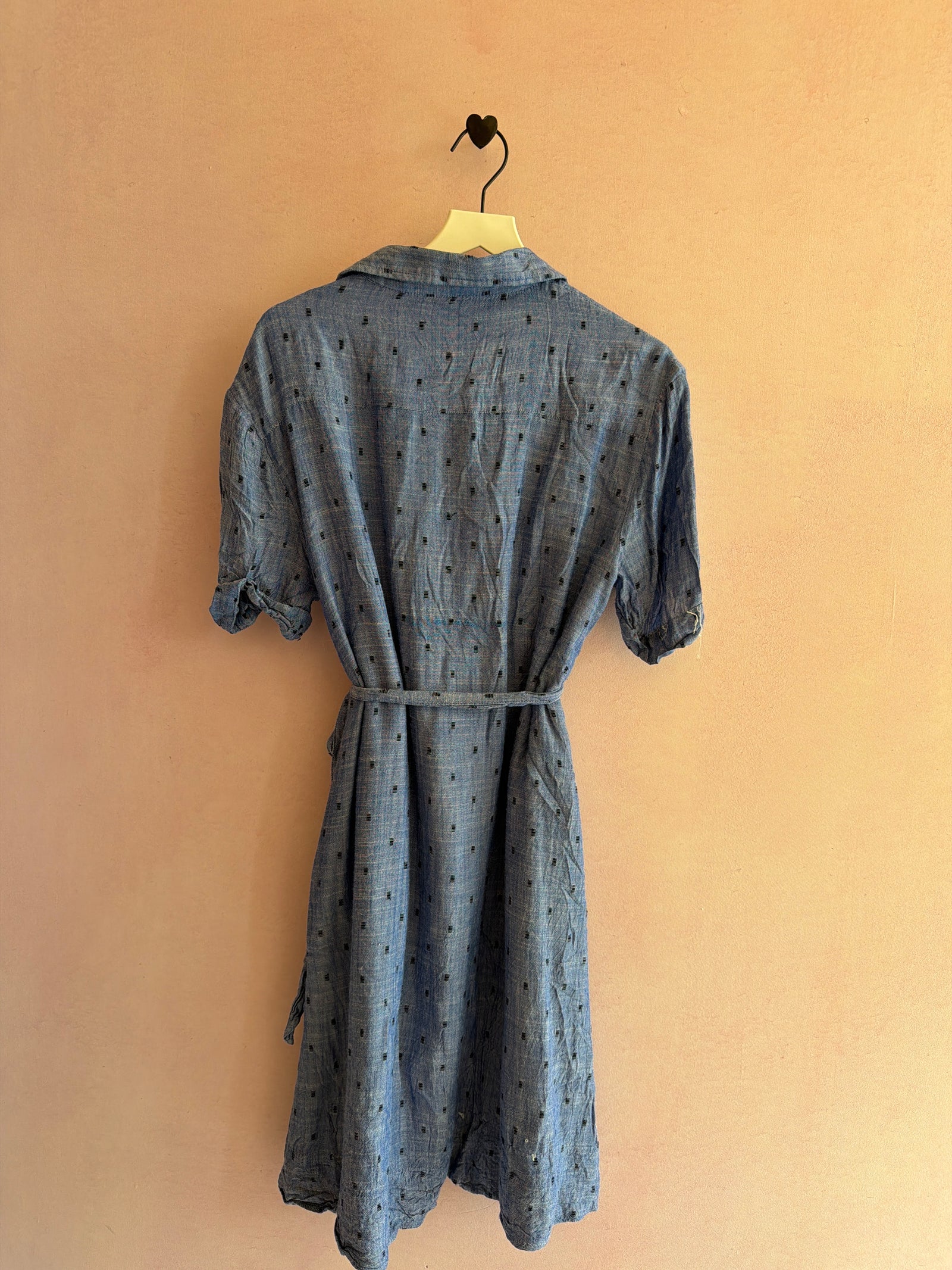 A Pea in the Pod Chambray Dot Maternity Dress / Women's small
