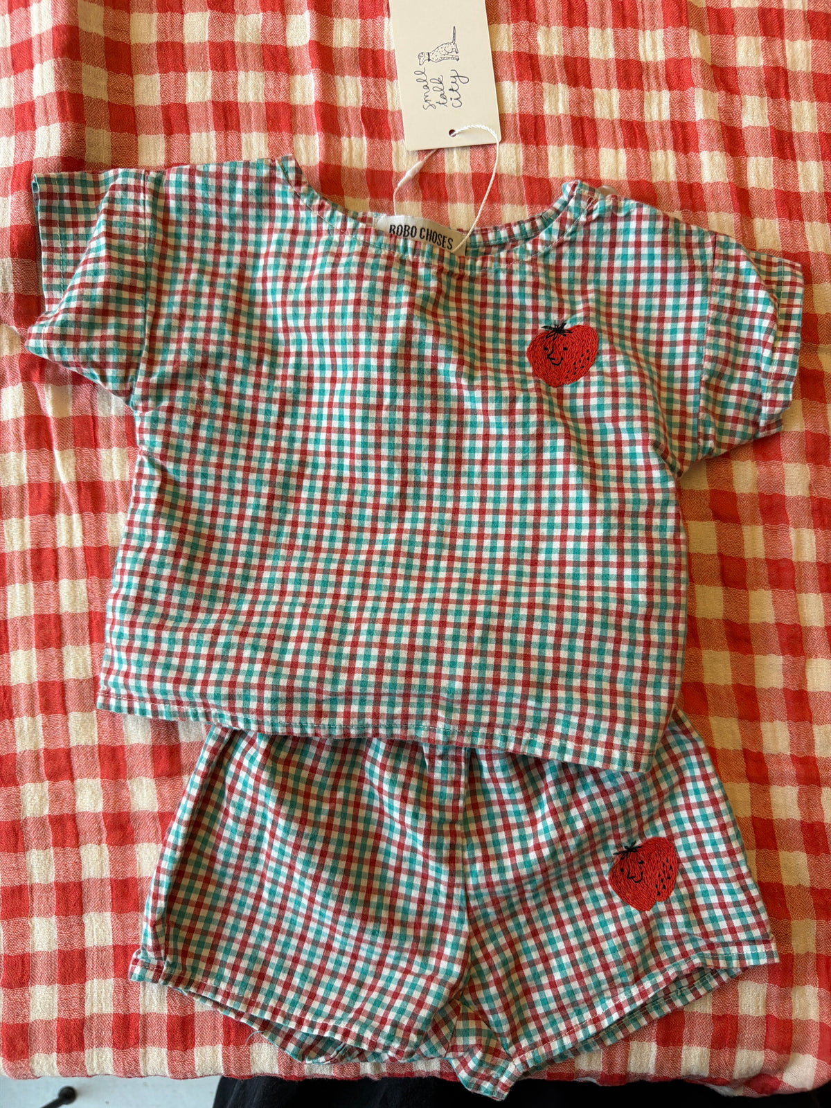 Bobo Choses Picnic Check Apple Top and Shorts Set / 3-6 months