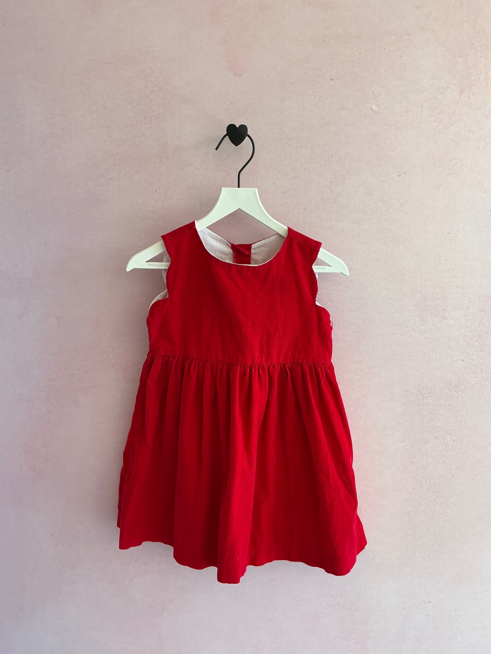 James & Lottie Red, scalloped arms Dress / 2T