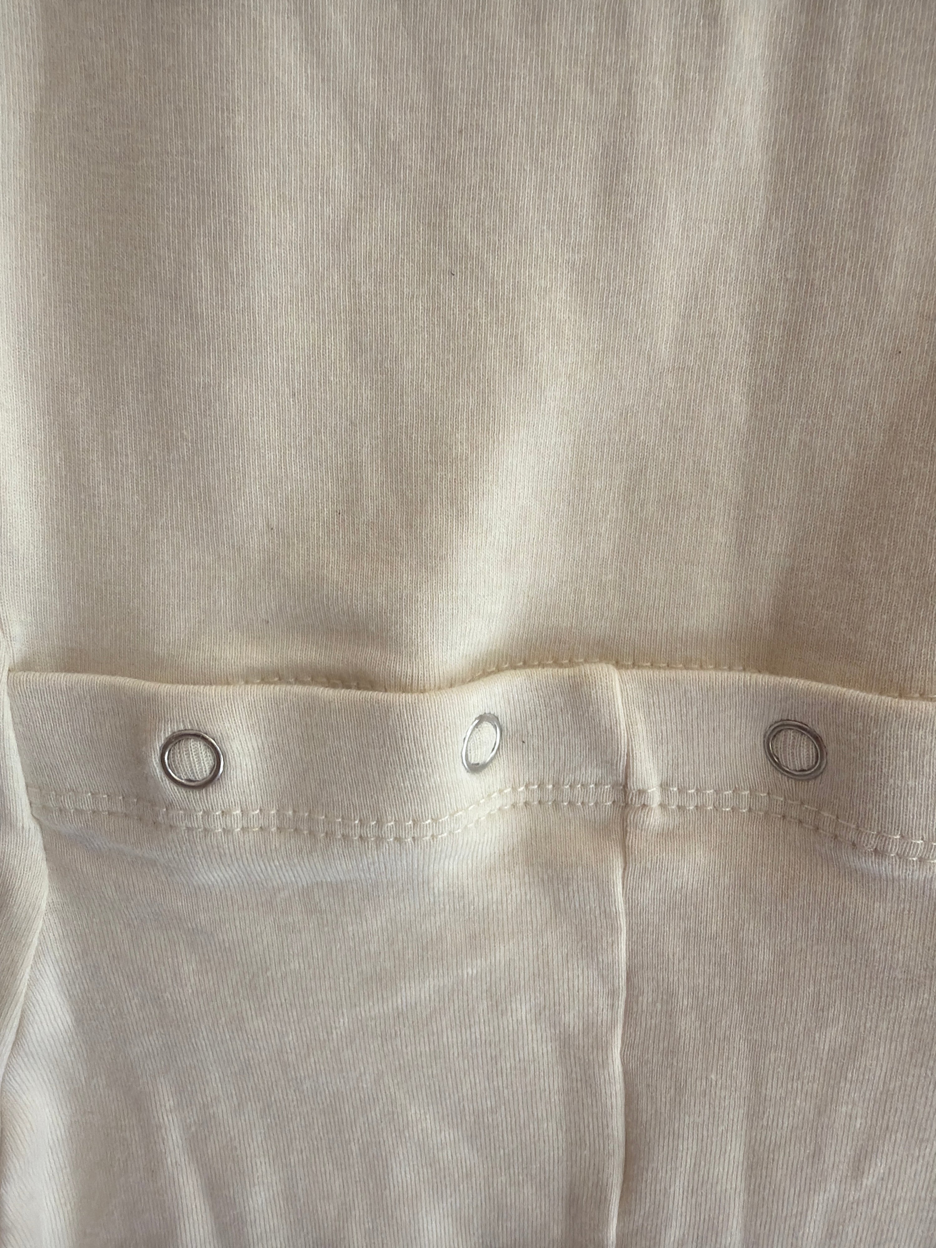 Mabo Off-White Snap Layer / 4-5 years