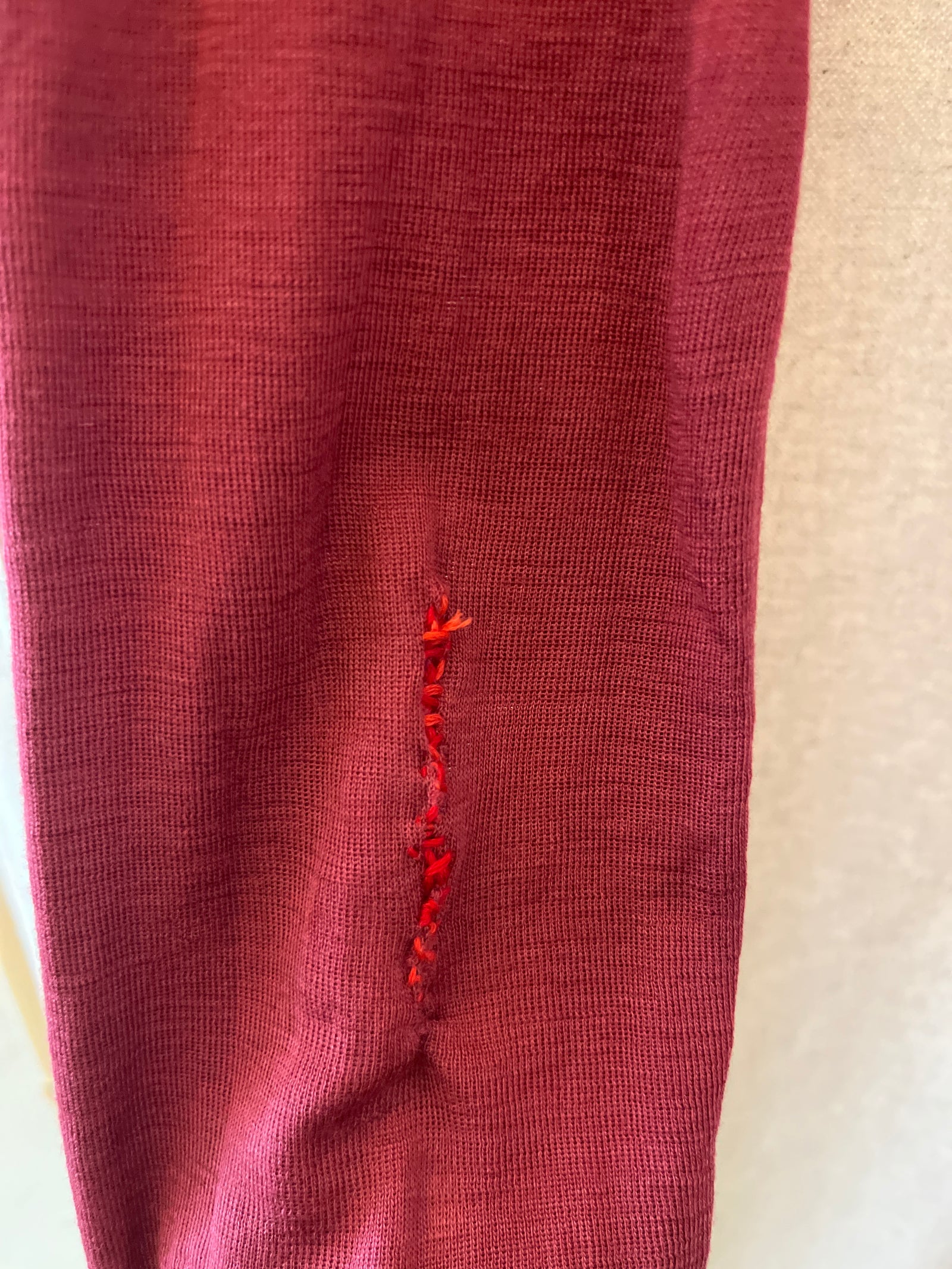 Hocosa Maroon Woolens / 7-8 Years (mending)
