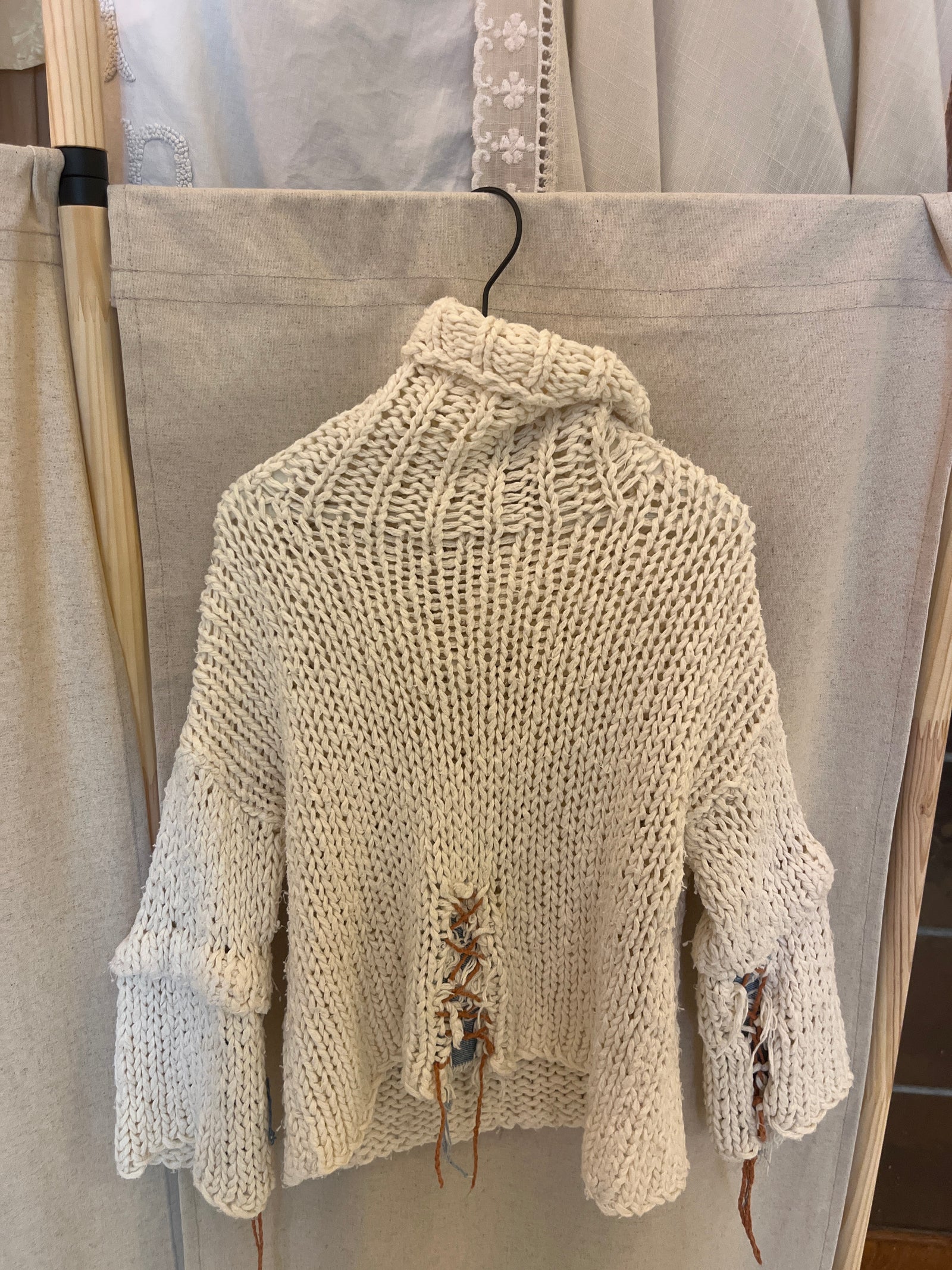 vintage Cream Sweater / 6