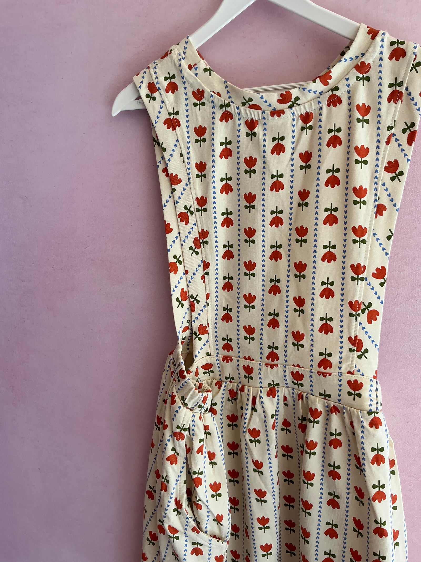 Hanna Andersson Folk Tulip pinafore dress / 6-7 Years