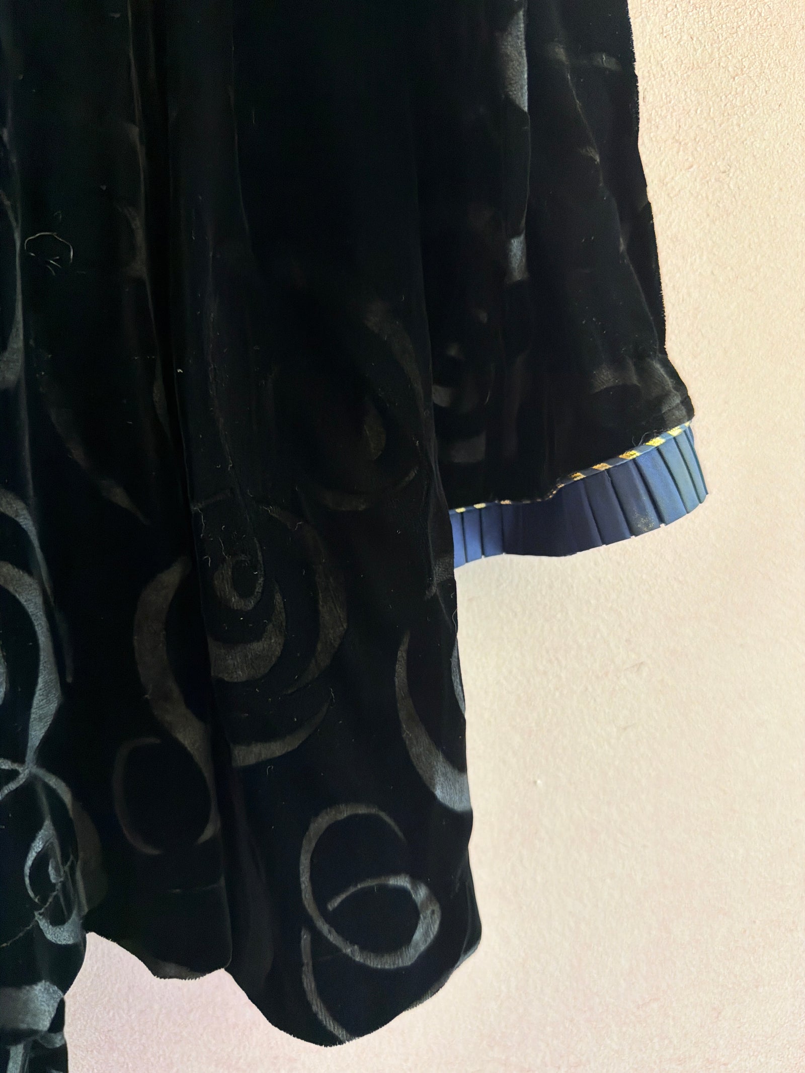 vintage magician costume / 8-10