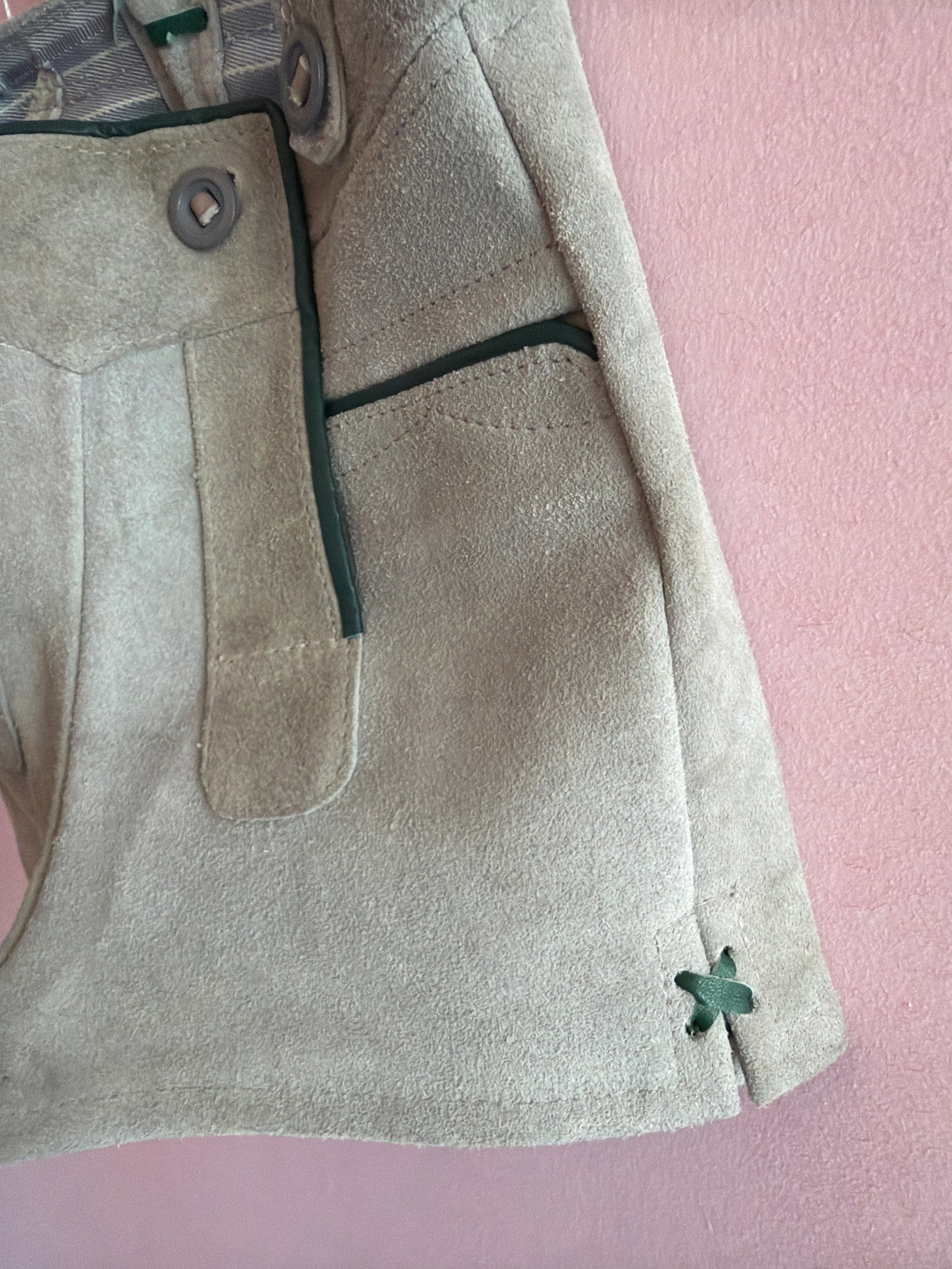 vintage Beige Lederhosen / Youth Small