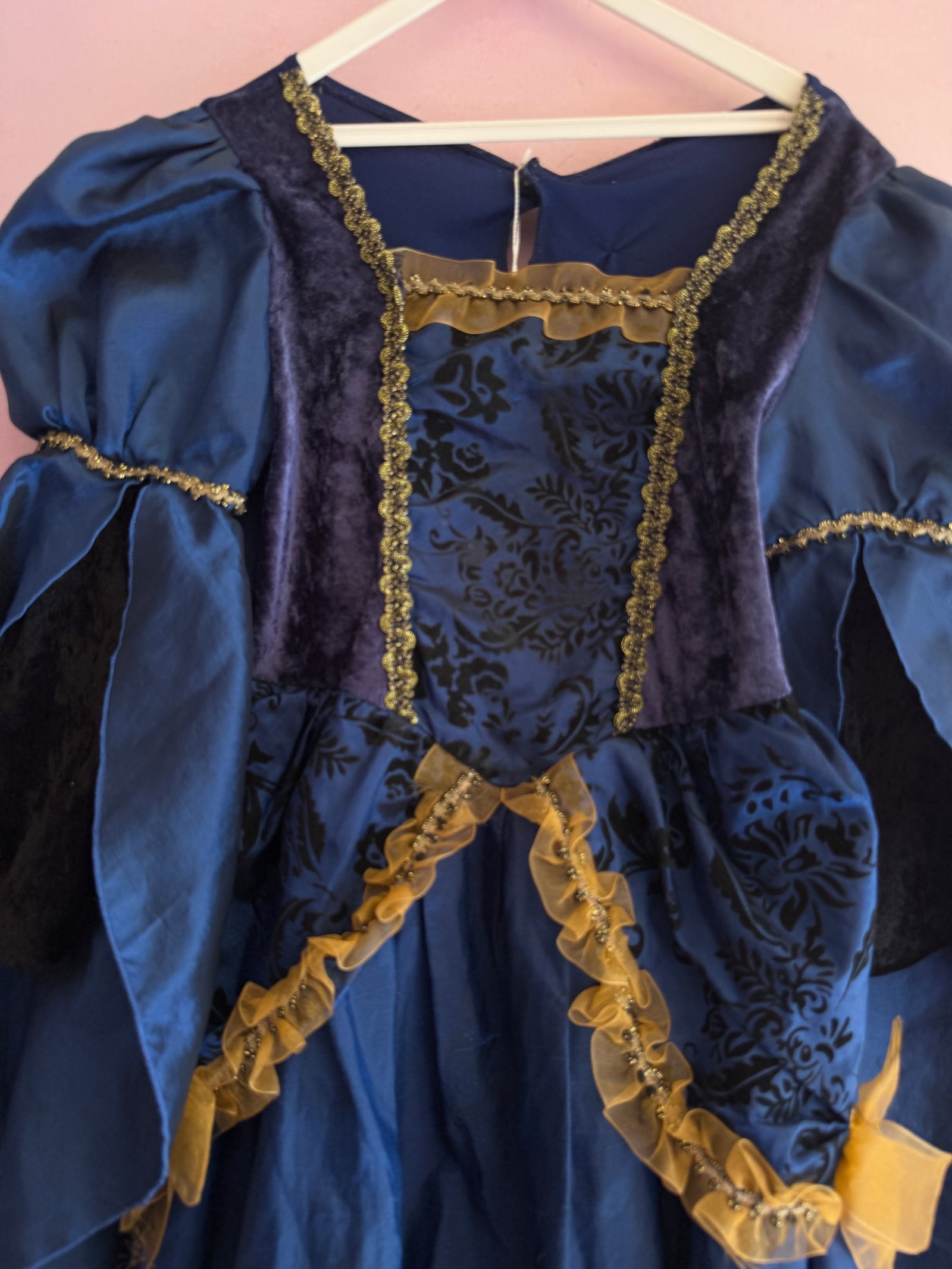 Navy and Gold Princess / Youth Medium