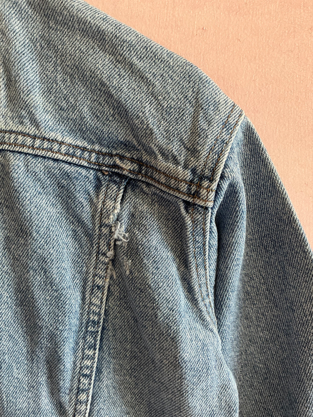 Vintage Levi's Orange Tab Distressed Denim Trucker Jacket - 4T