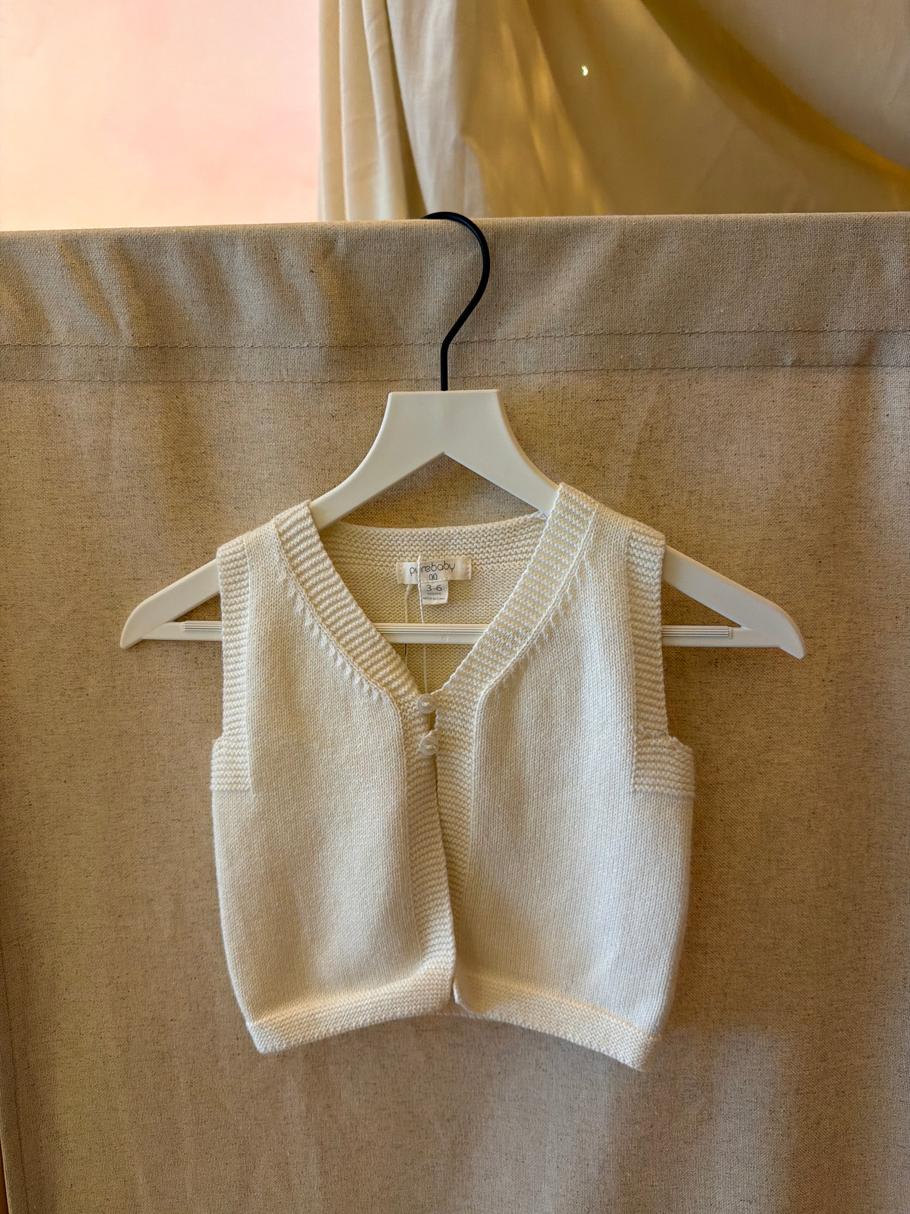 PureBaby Knit White Sweater vest / 3-6 months