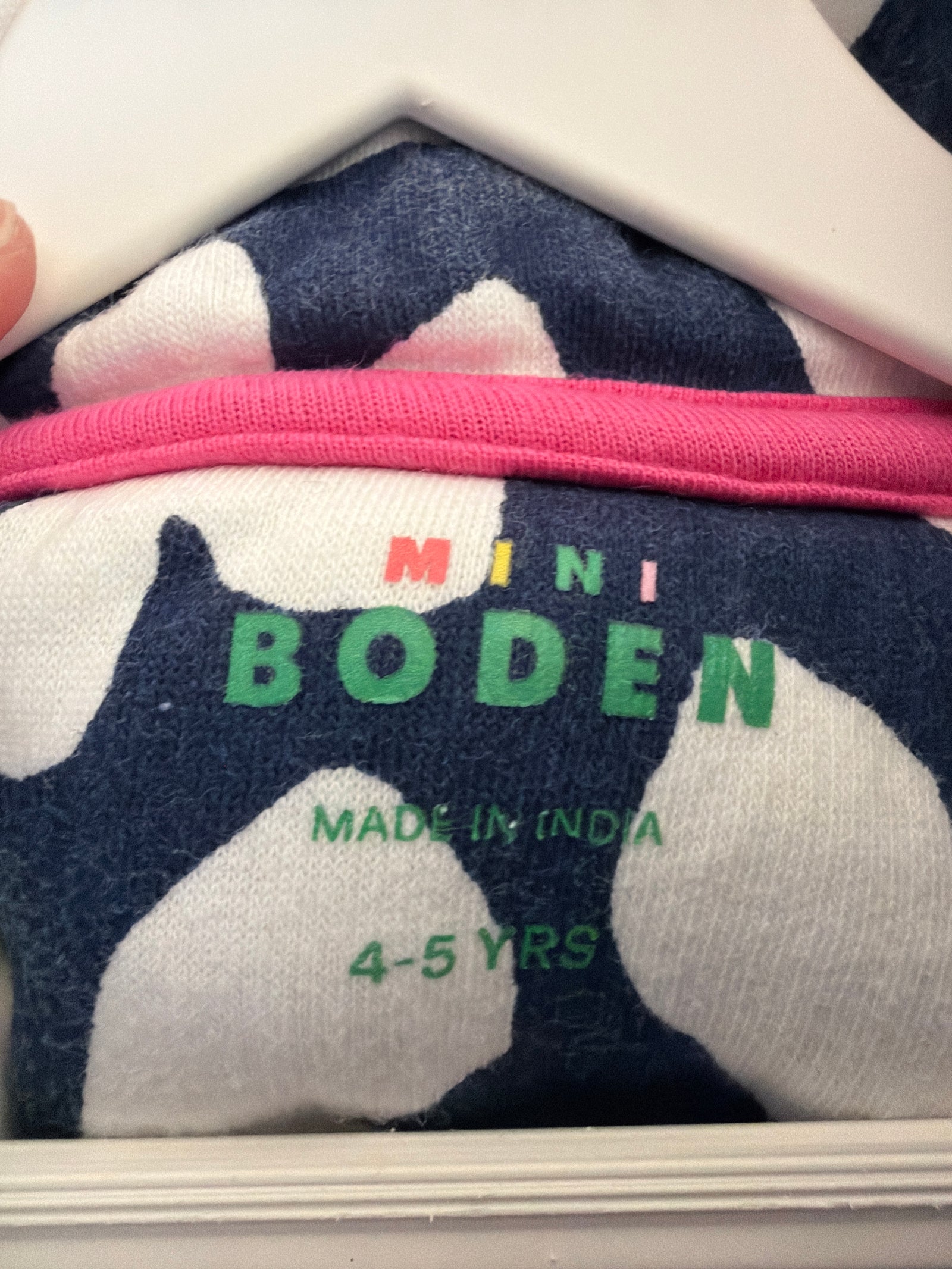 Mini Boden Navy with Allover White Heart Print Two Piece Sweatsuit Set / 4-5