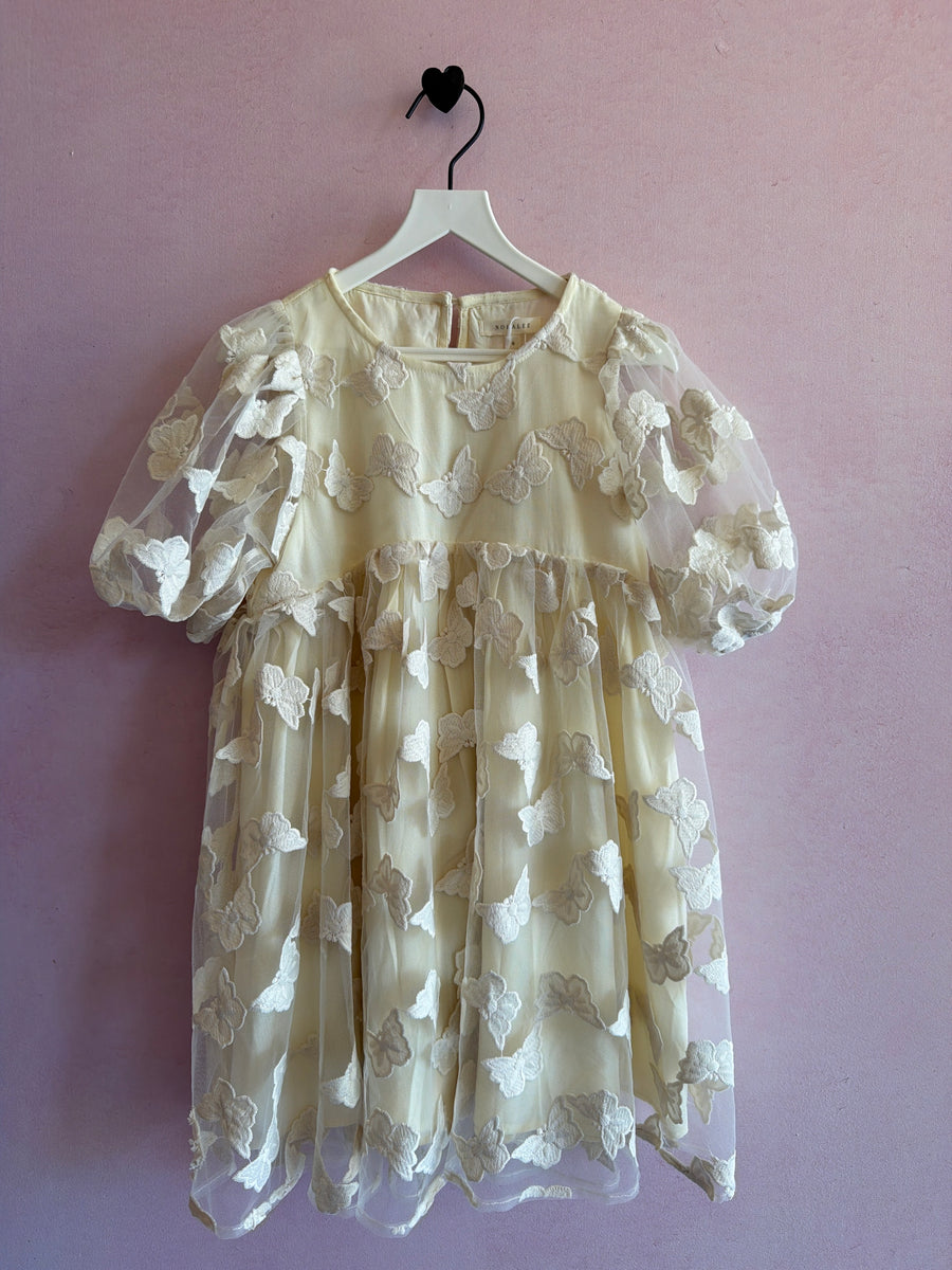 Noralee Cream with Butterfly Applique Gown / 6