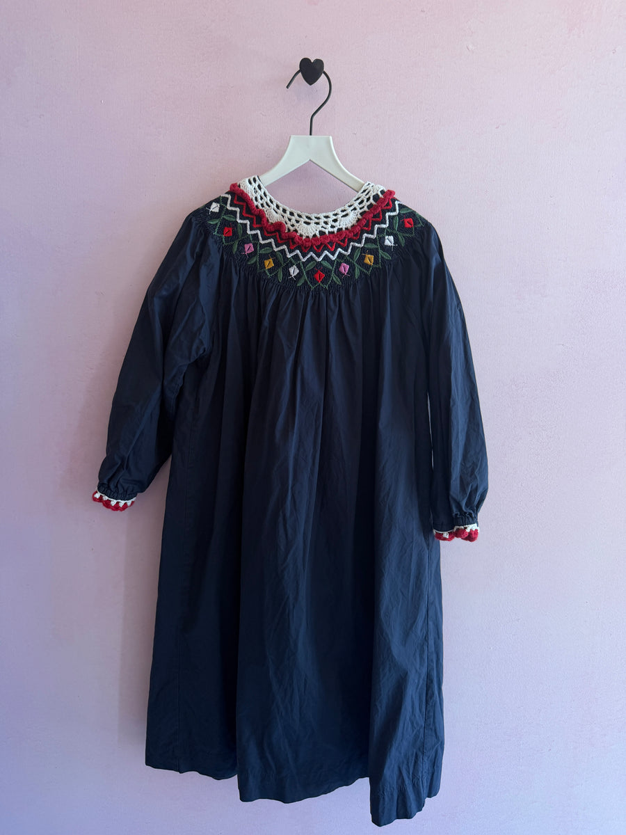 Lone Feather Navy Smocked Embroidery Dress / 8