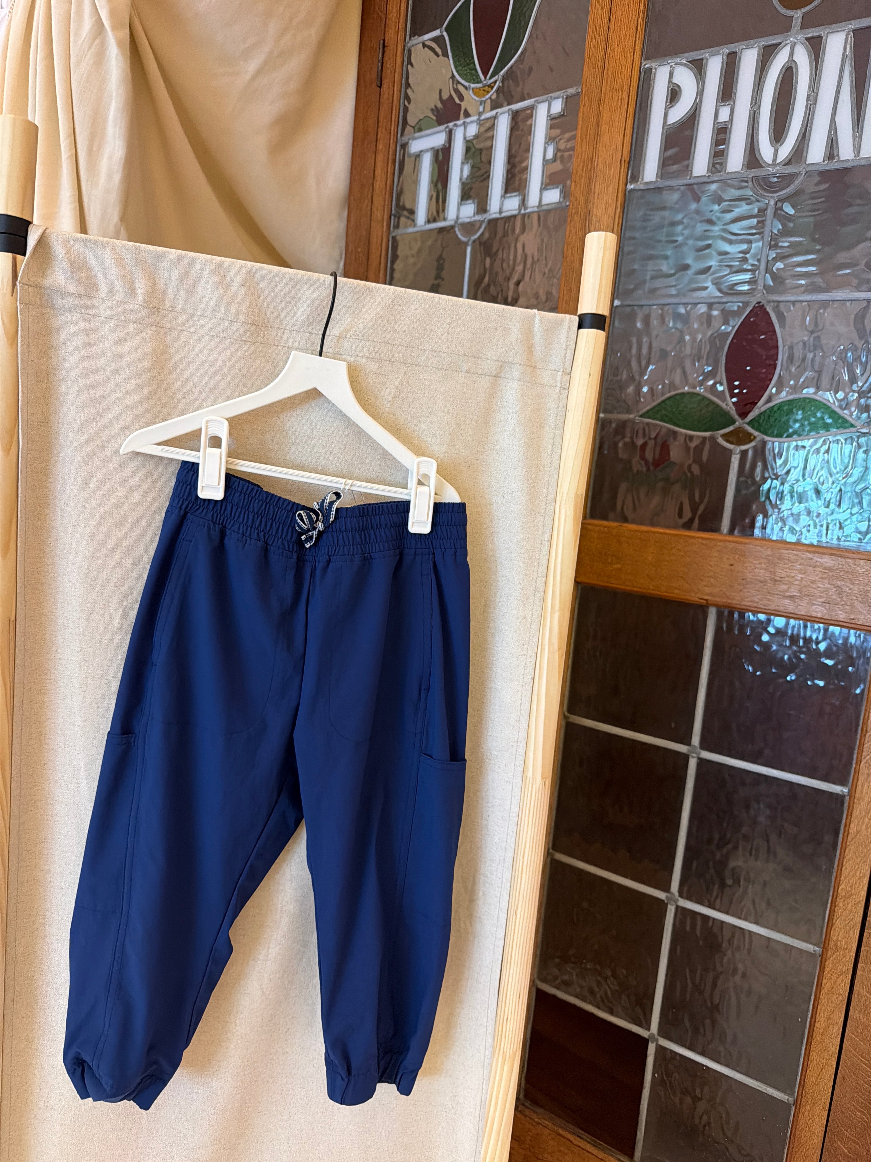 Boston Traders Navy Pants / 7-8