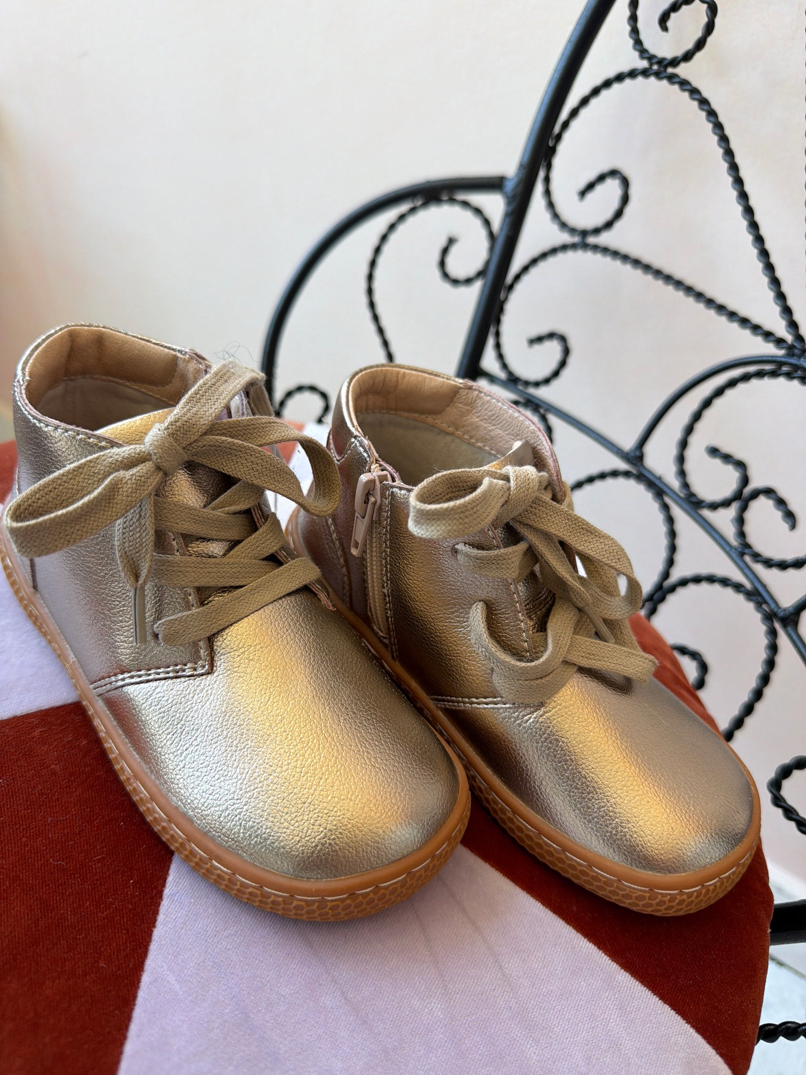 NWOTs livie & luca Gold booties / 11