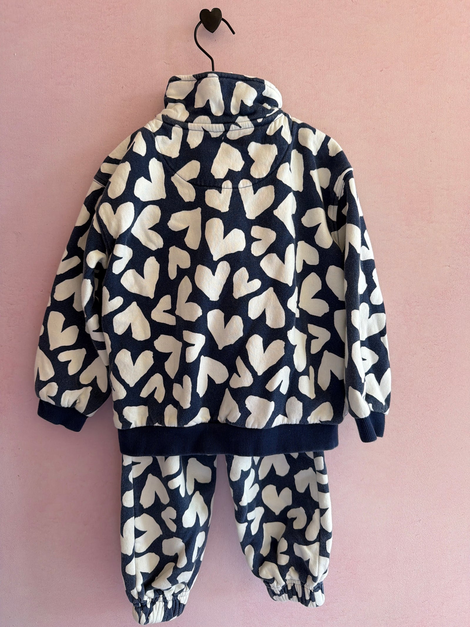 Mini Boden Navy with Allover White Heart Print Two Piece Sweatsuit Set / 4-5