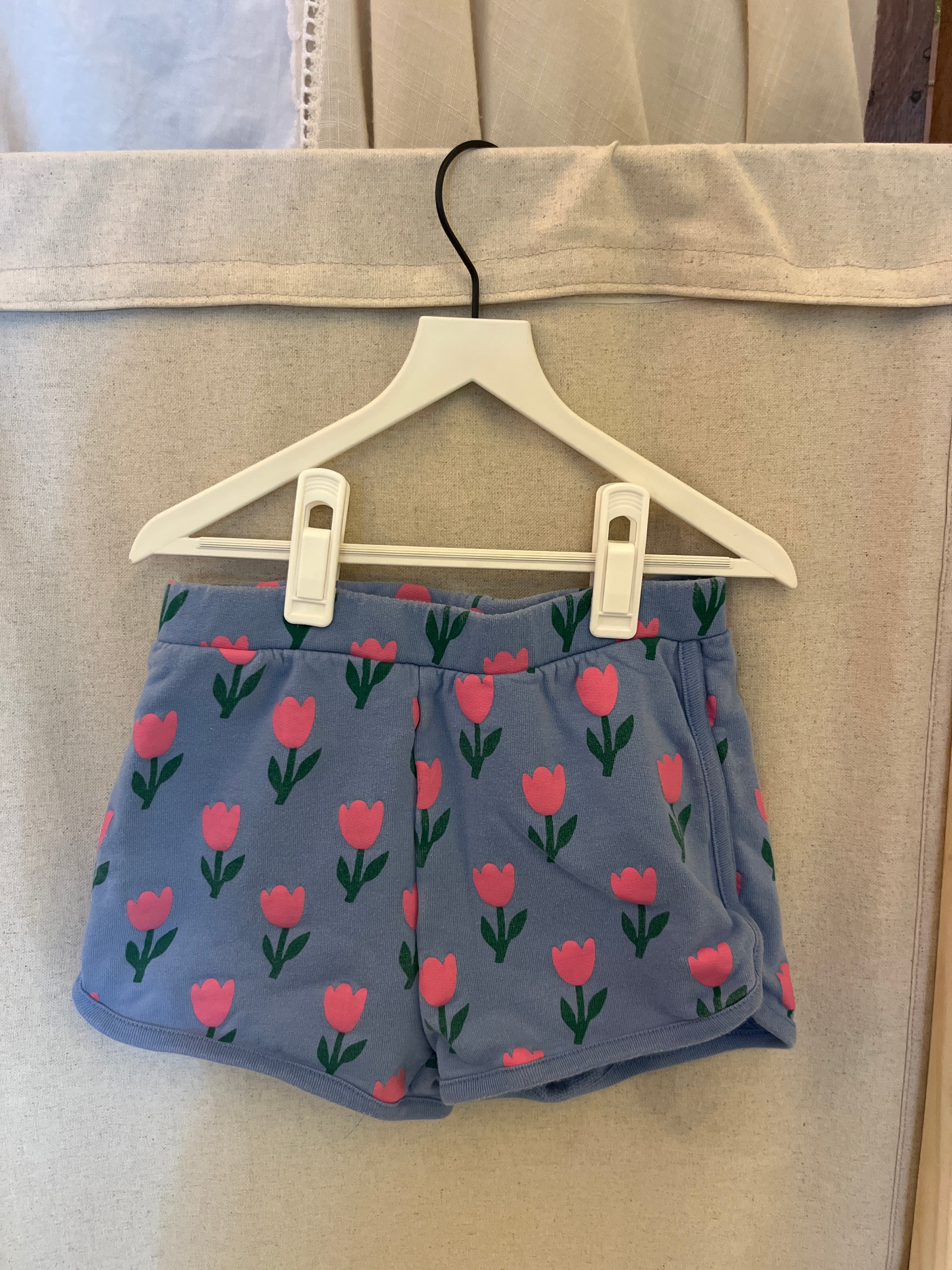 Hanna Andersson Tulip Shorts / 6-7