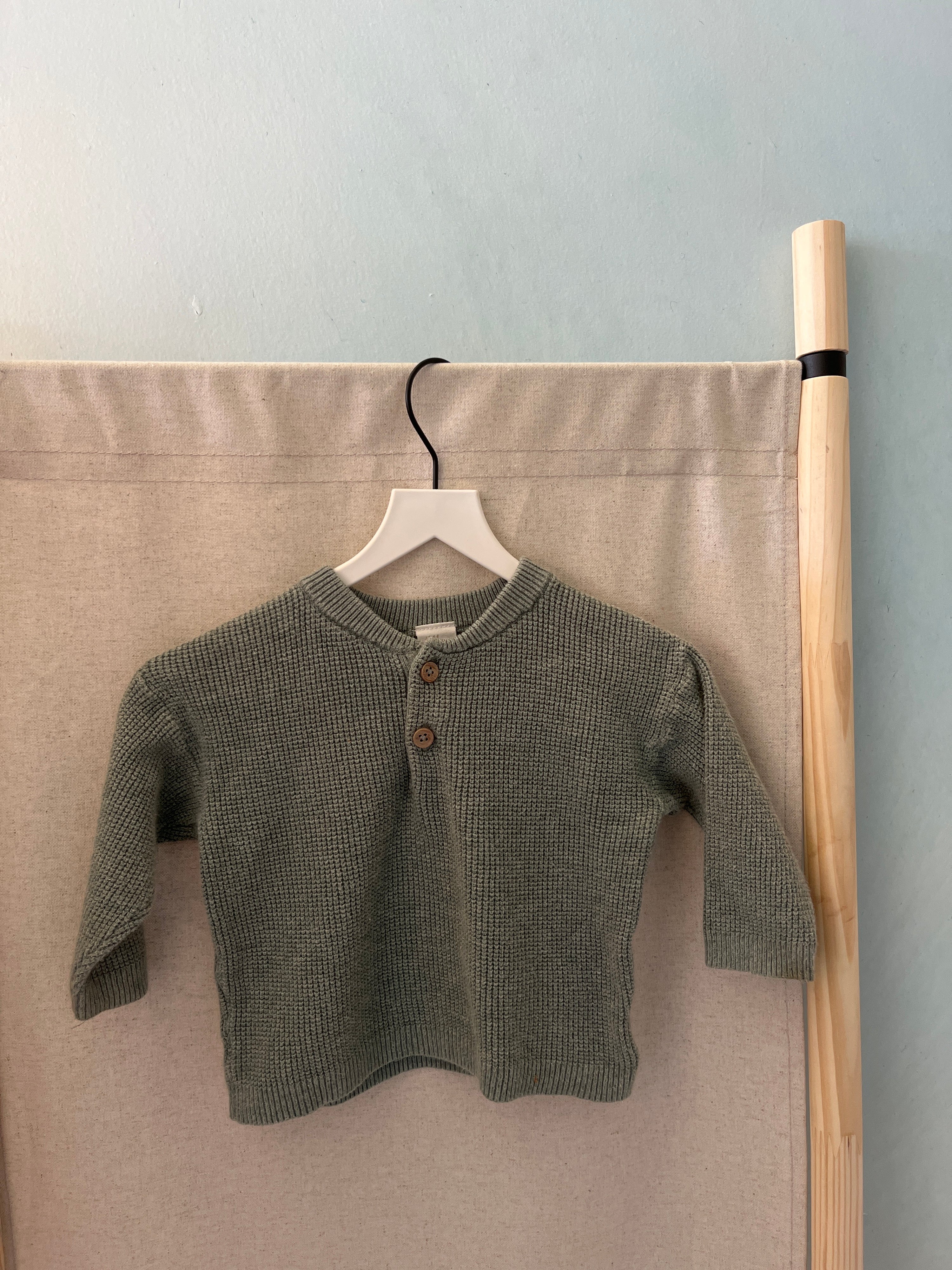 H&M Soft Henley / 4-6 months