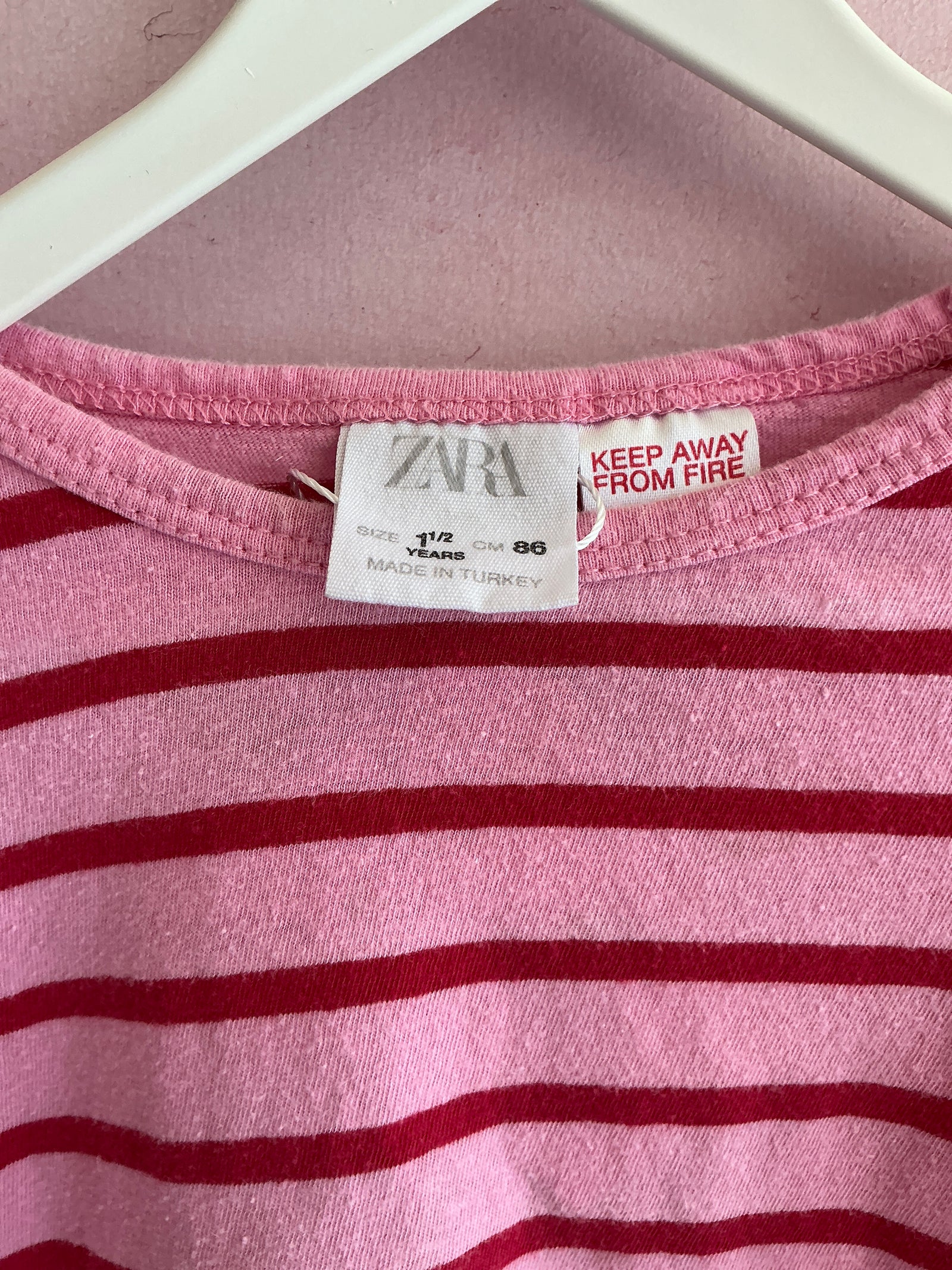 Zara Pink with Red Stripes and Black Hearts stamp T-Shirt / 1.5-3 years