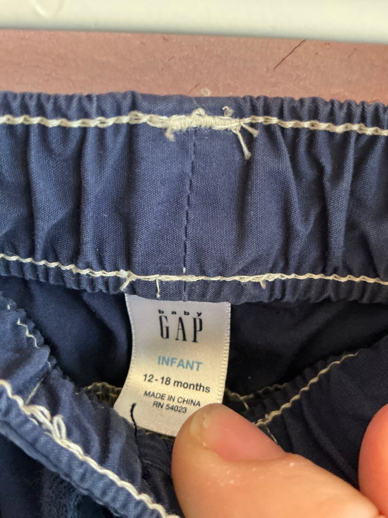 '07 baby Gap Navy Blue Cargo Pants / 12-18 months