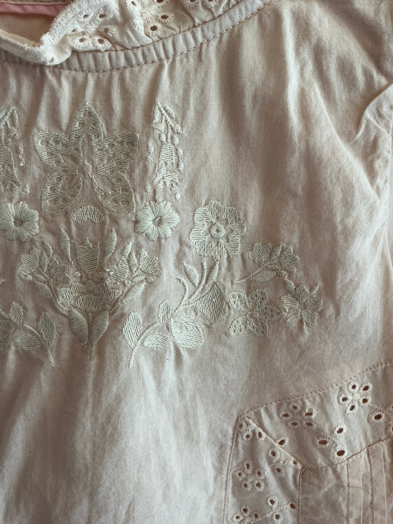 Mini Boden Light Pink Eyelet Blouse / 2-3