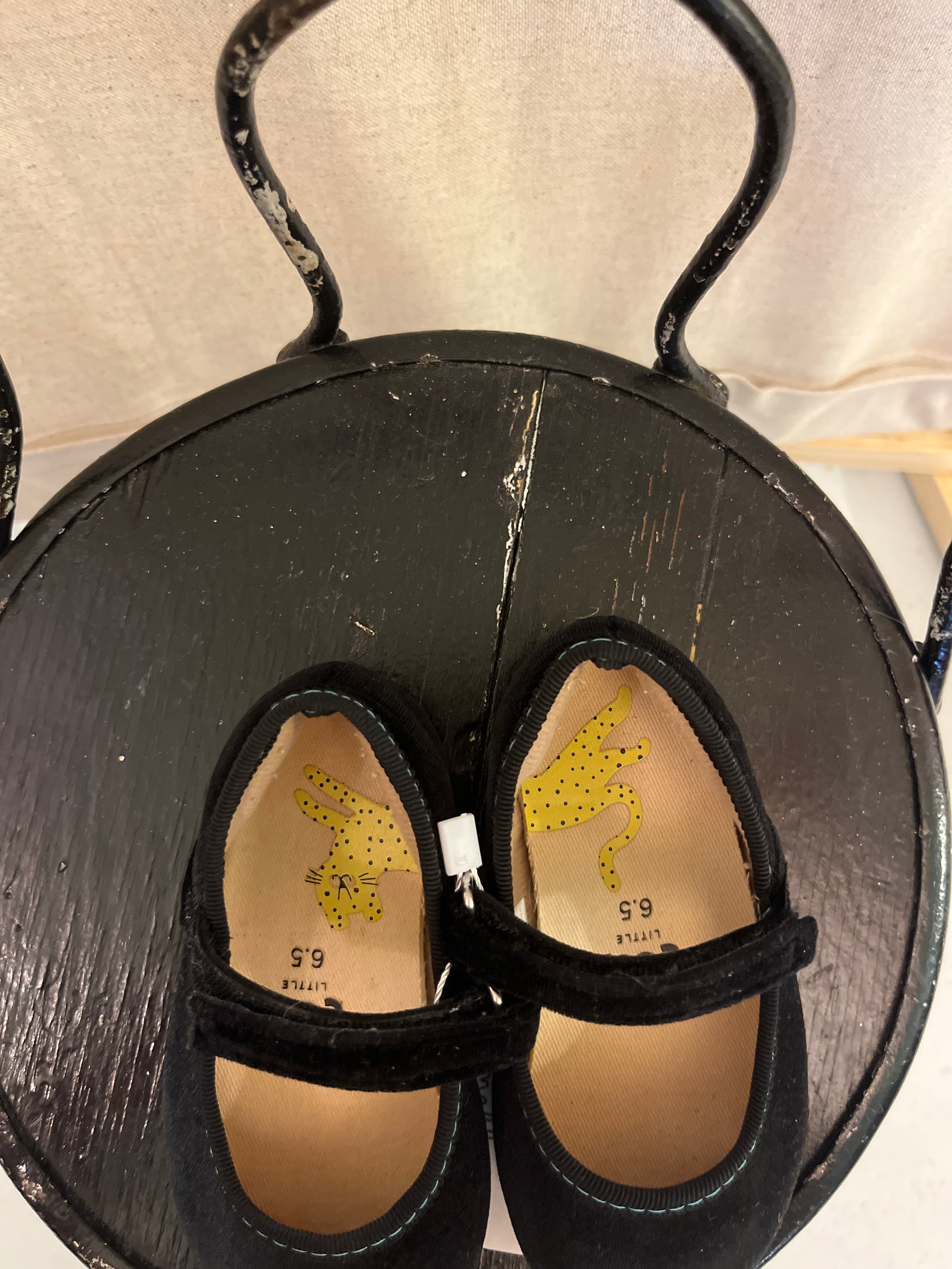 10 Little Black Velvet Ballet Flats / 6.5