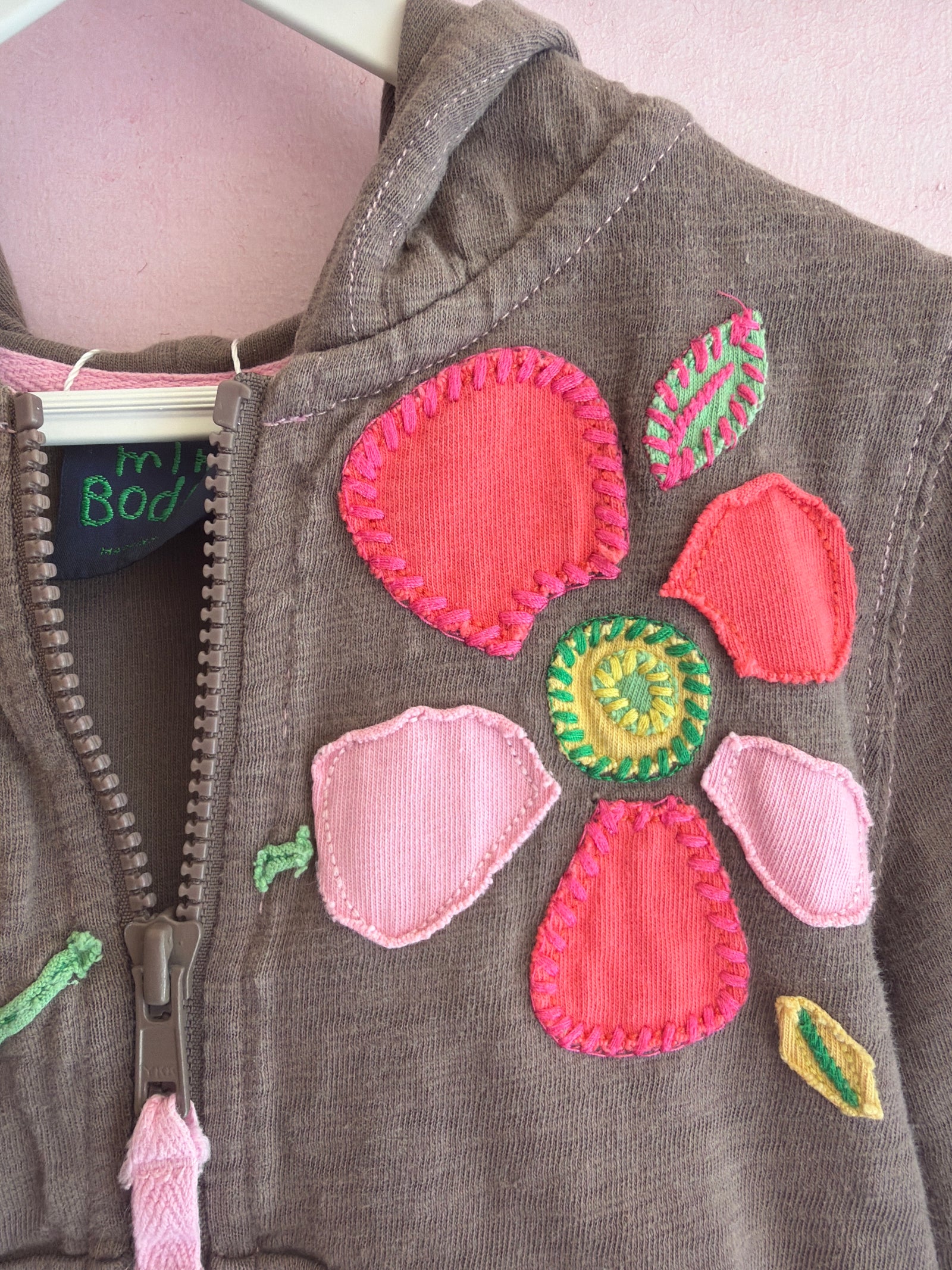 mini boden Flower! sweatshirt / 3-4 Years