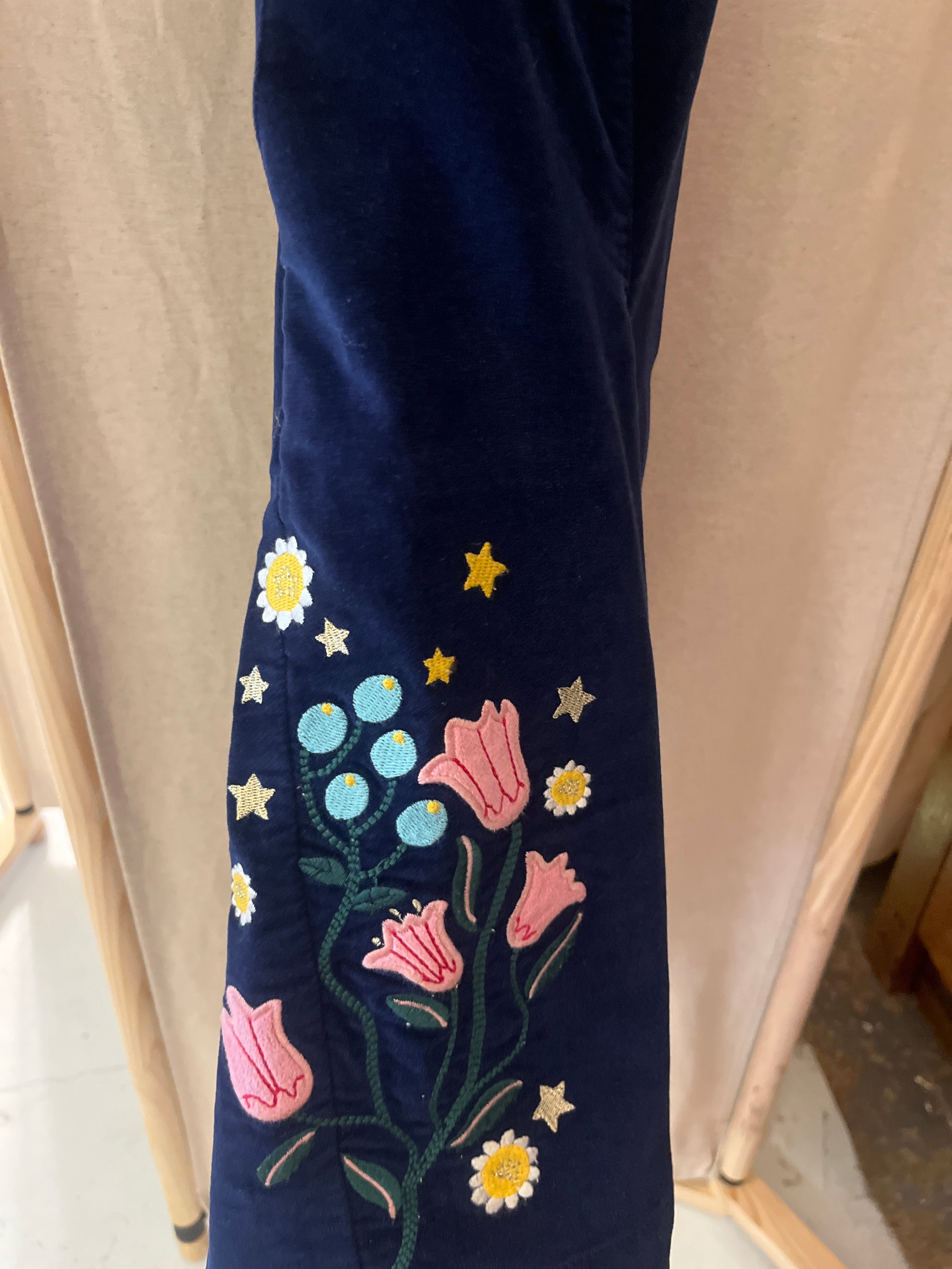 Mini Boden Navy Velvet Flower Patch Coveralls / 2-3 Years