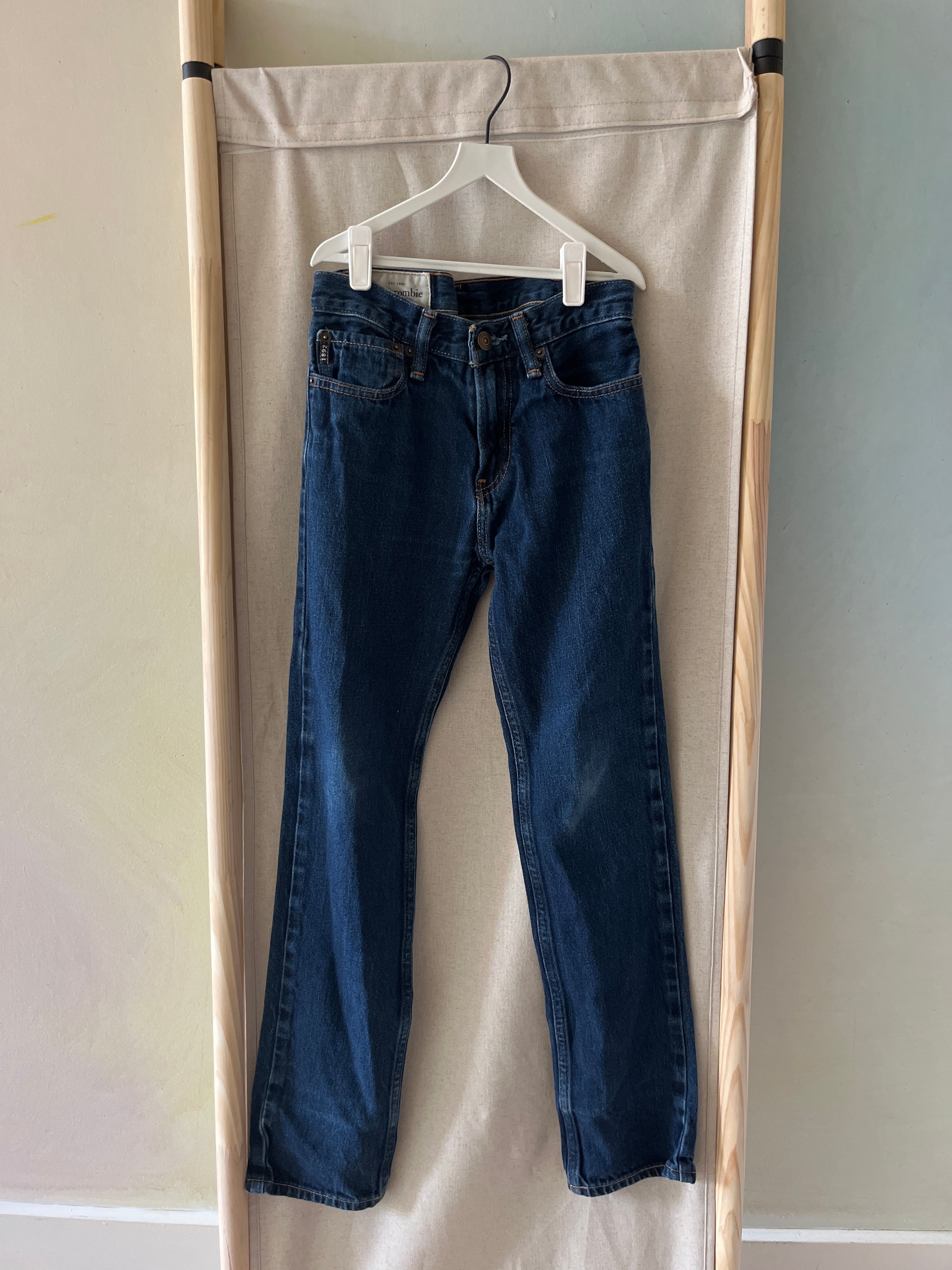 Abercrombie Kids Dark Blue Pants / 14 Slim