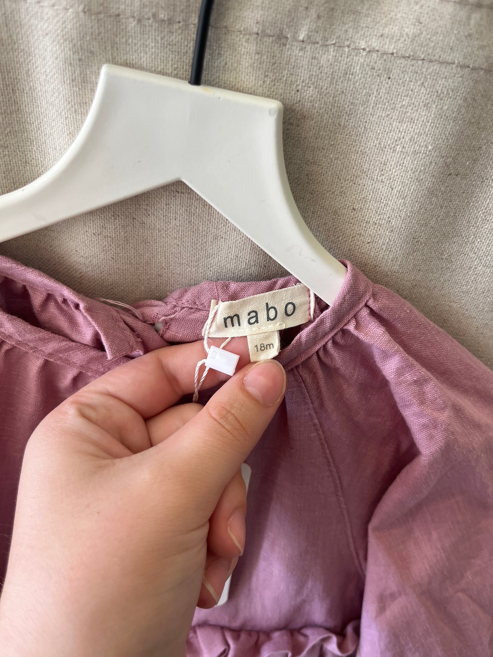 Mabo Berry Ruffle Linen Romper / 18 months