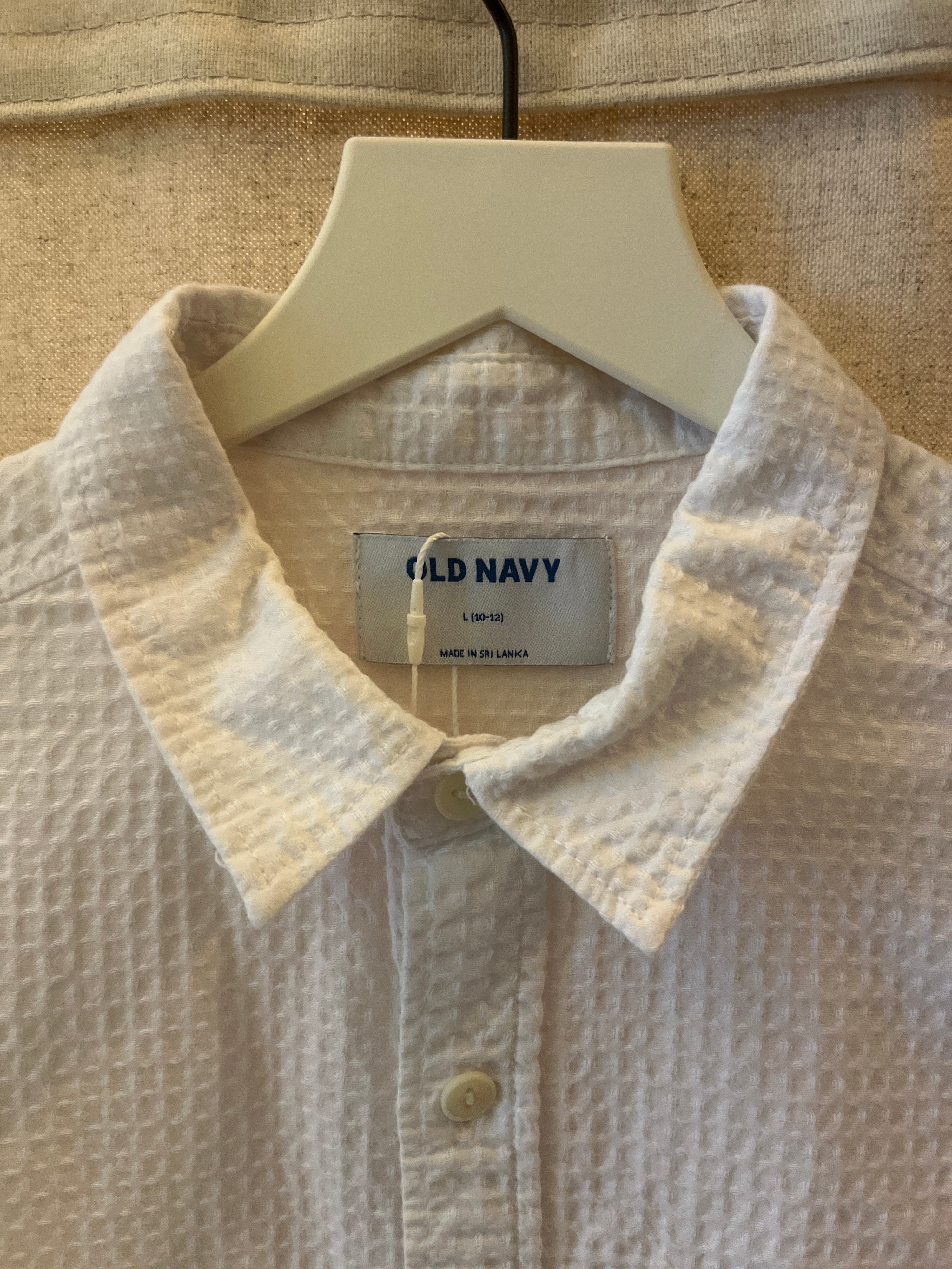 Old Navy White Shirt / 10-12