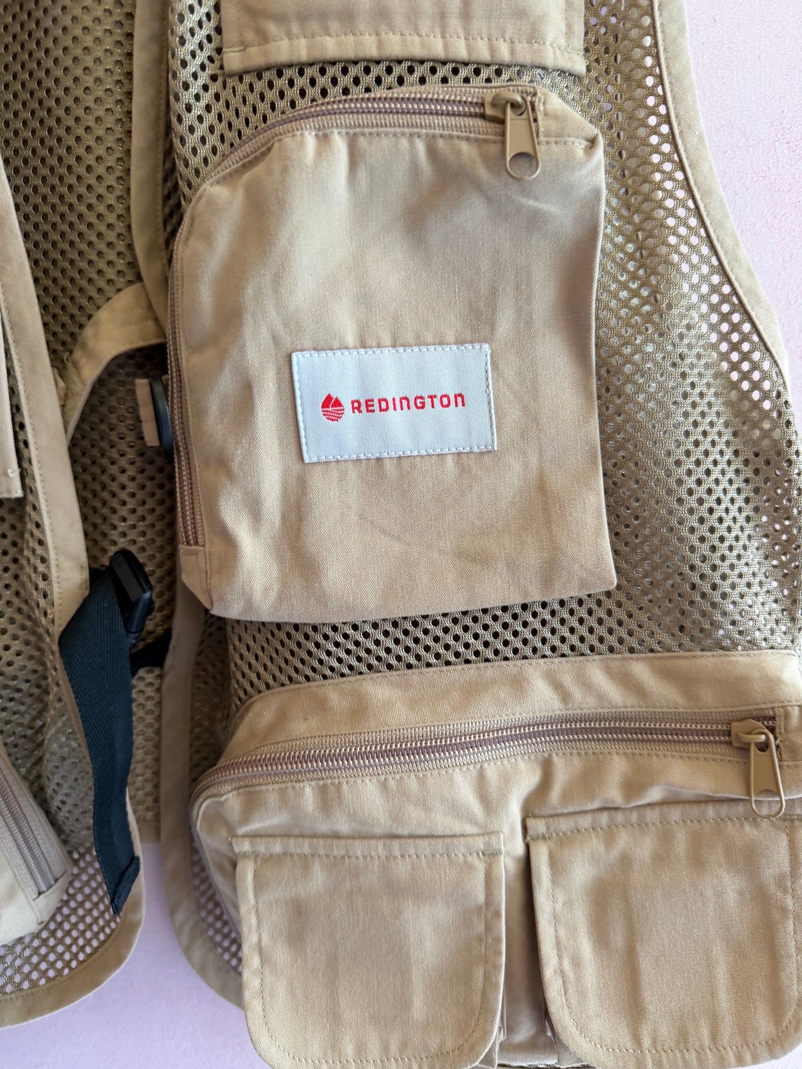 NWT Redington Mesh Beige Utility Fishing Vest / L/XL