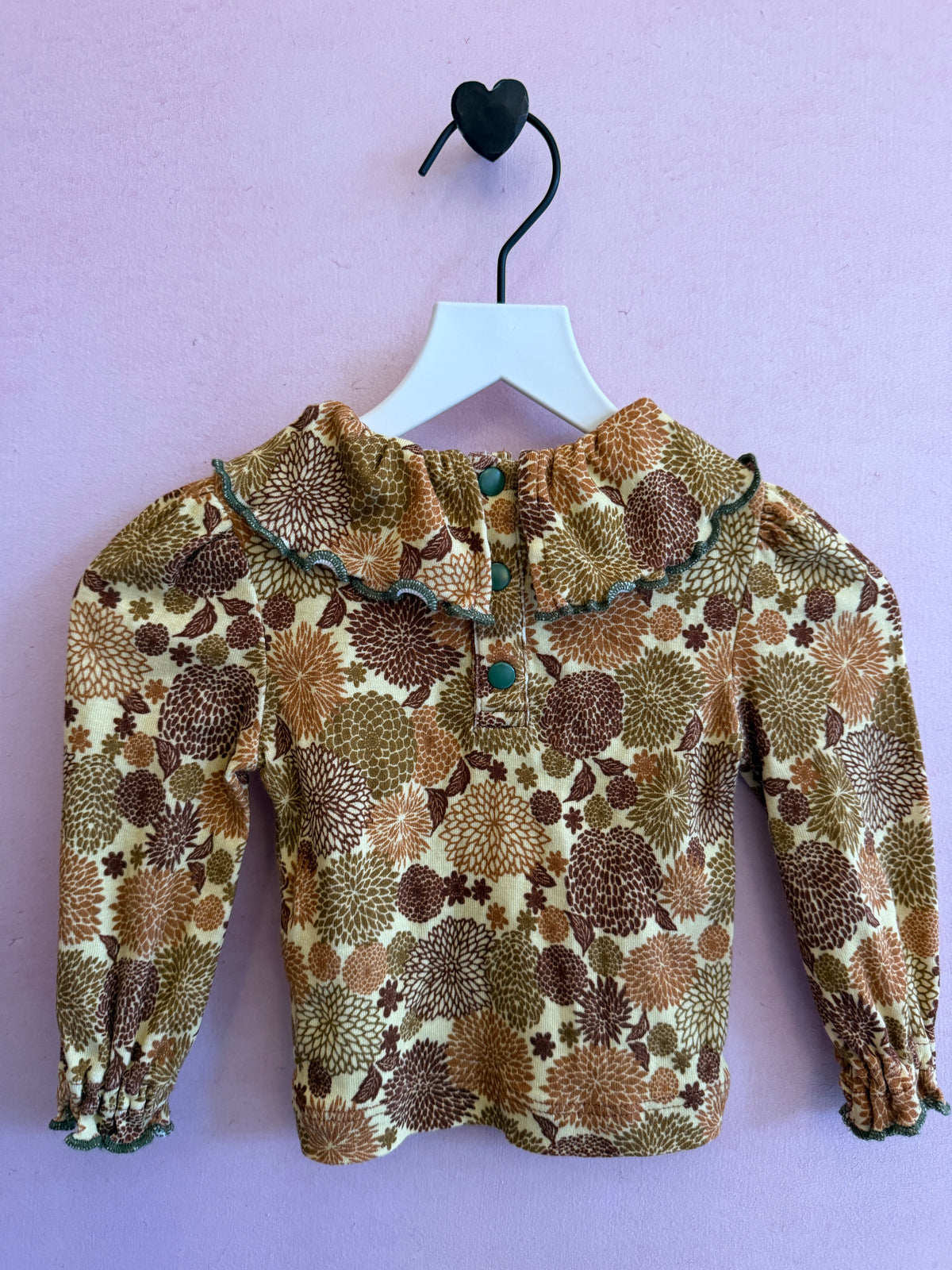 Misha + Puff Chrysanthemum Snap Back Long Sleeve Shirt with Ruffle Collar / 0-6 months