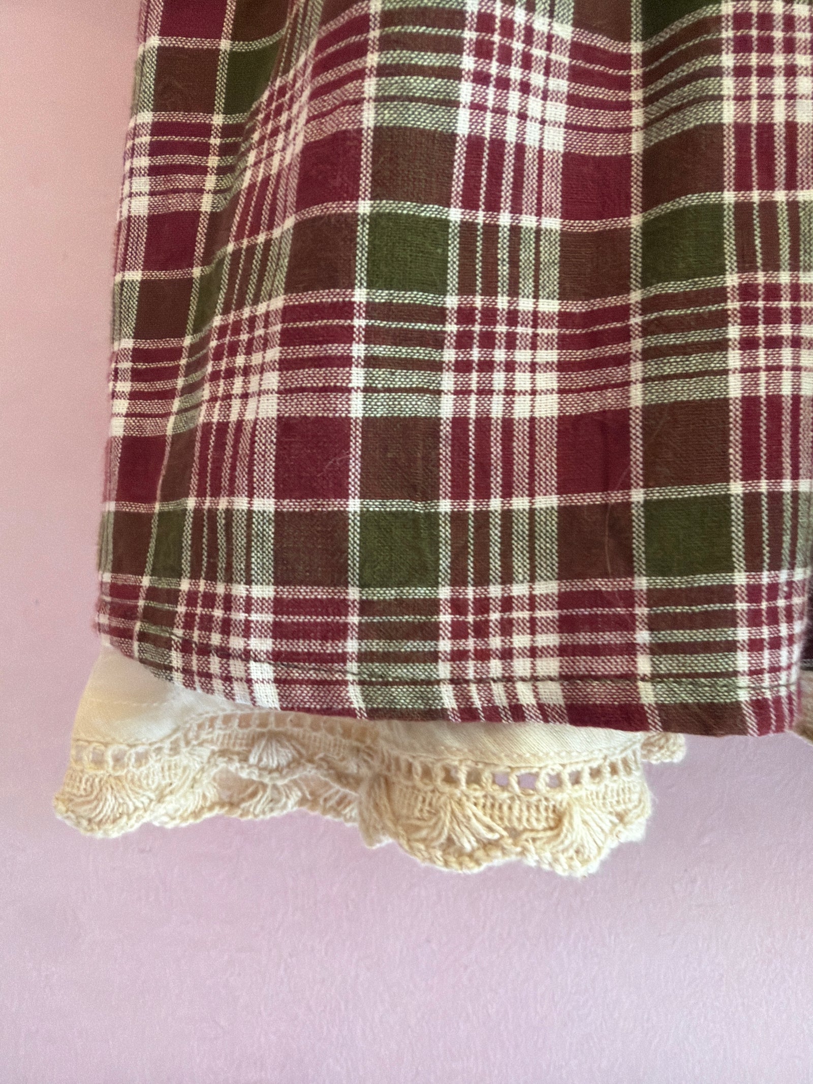 NWOTs Love the World Today India Burgundy Plaid Crochet Trim Dress / 6
