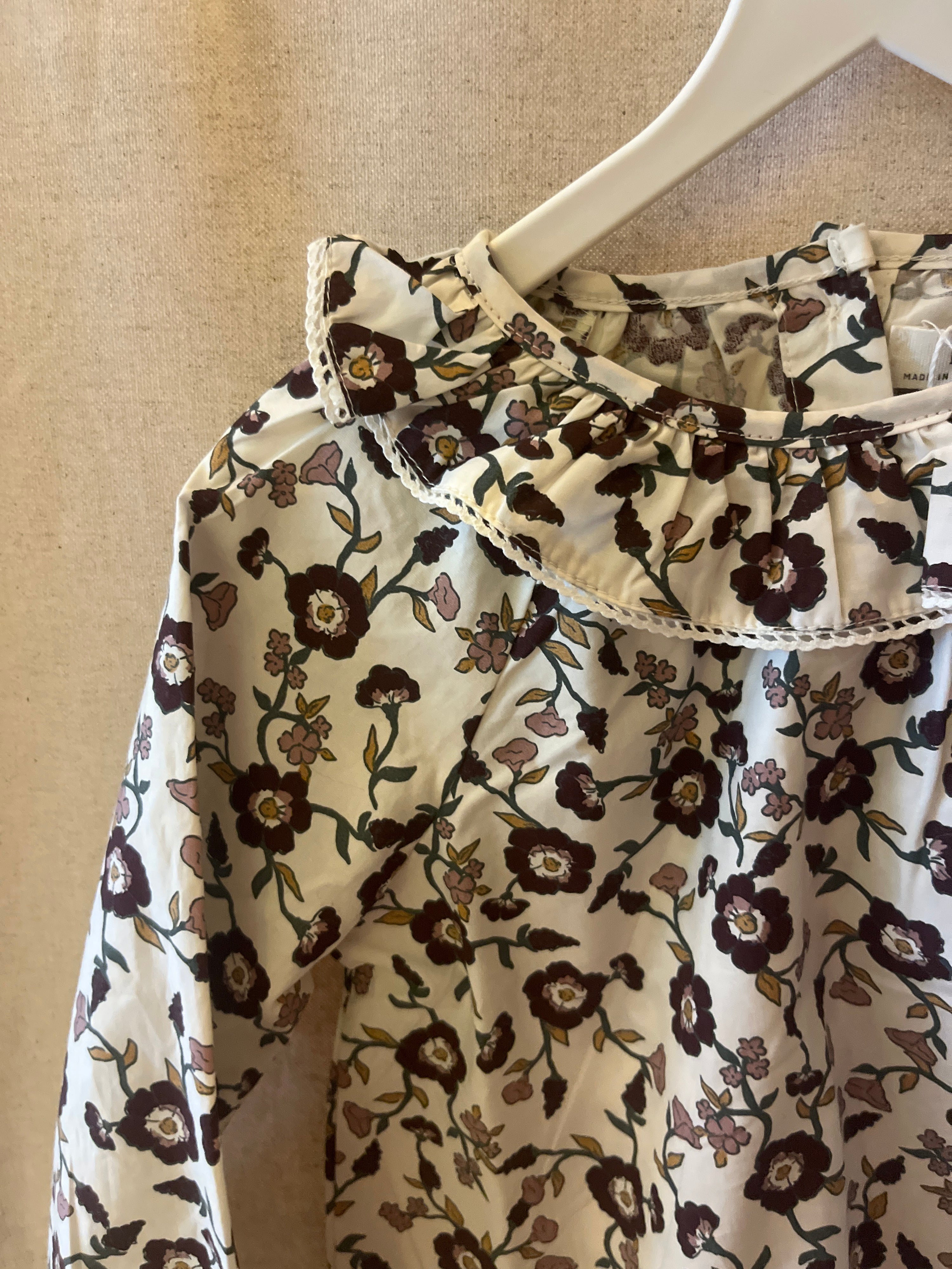 Kendi (by Colored Organics) Cream with brown, pink, and green floral pattern Blouse / 2T