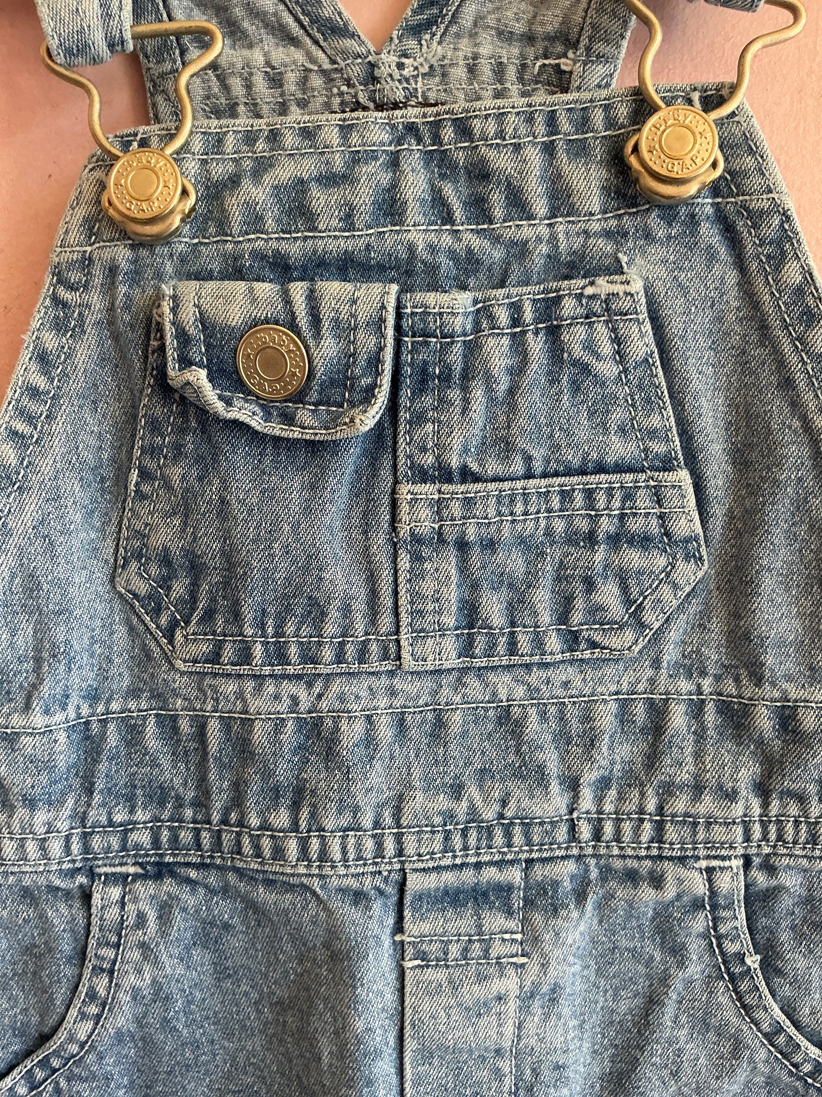 vintage baby gap overall shorts  / 6-12 months