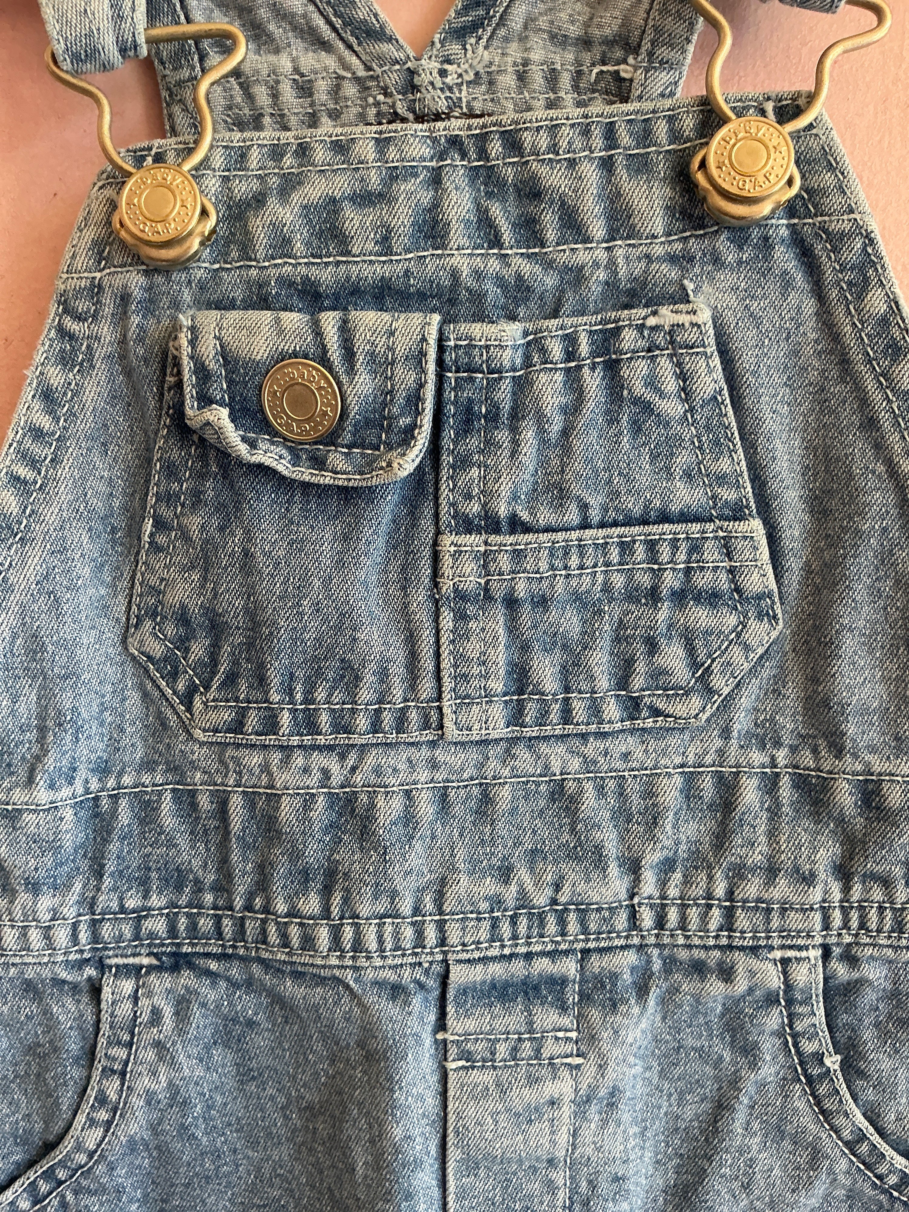 vintage baby gap overall shorts  / 6-12 months